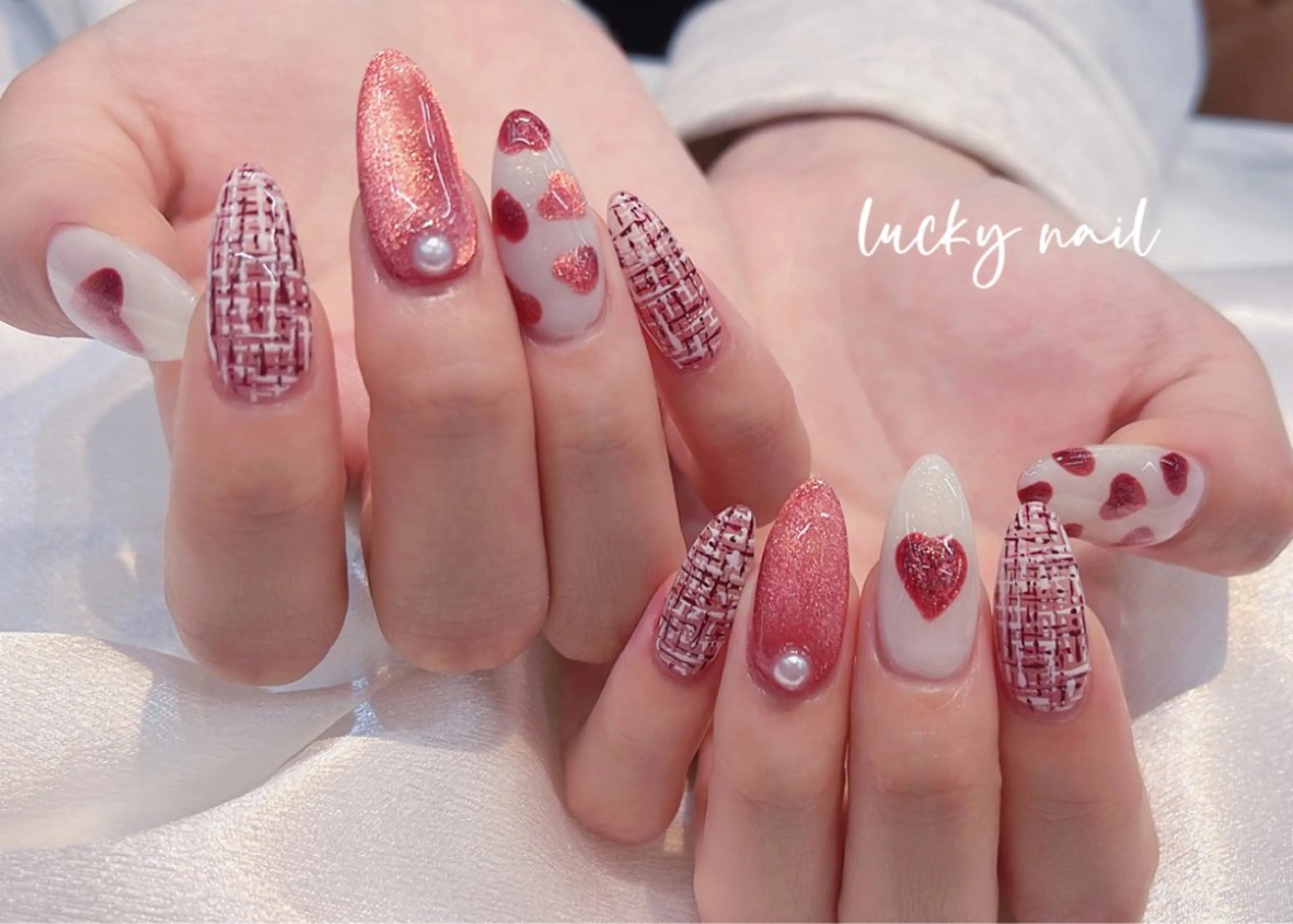 ネイル チークネイル 長さ出し ジェルネイル マグネットネイル 持ち込み ハンドネイル ハンドケア ラッキーネイルサロン 西川口東口店のネイルデザイン