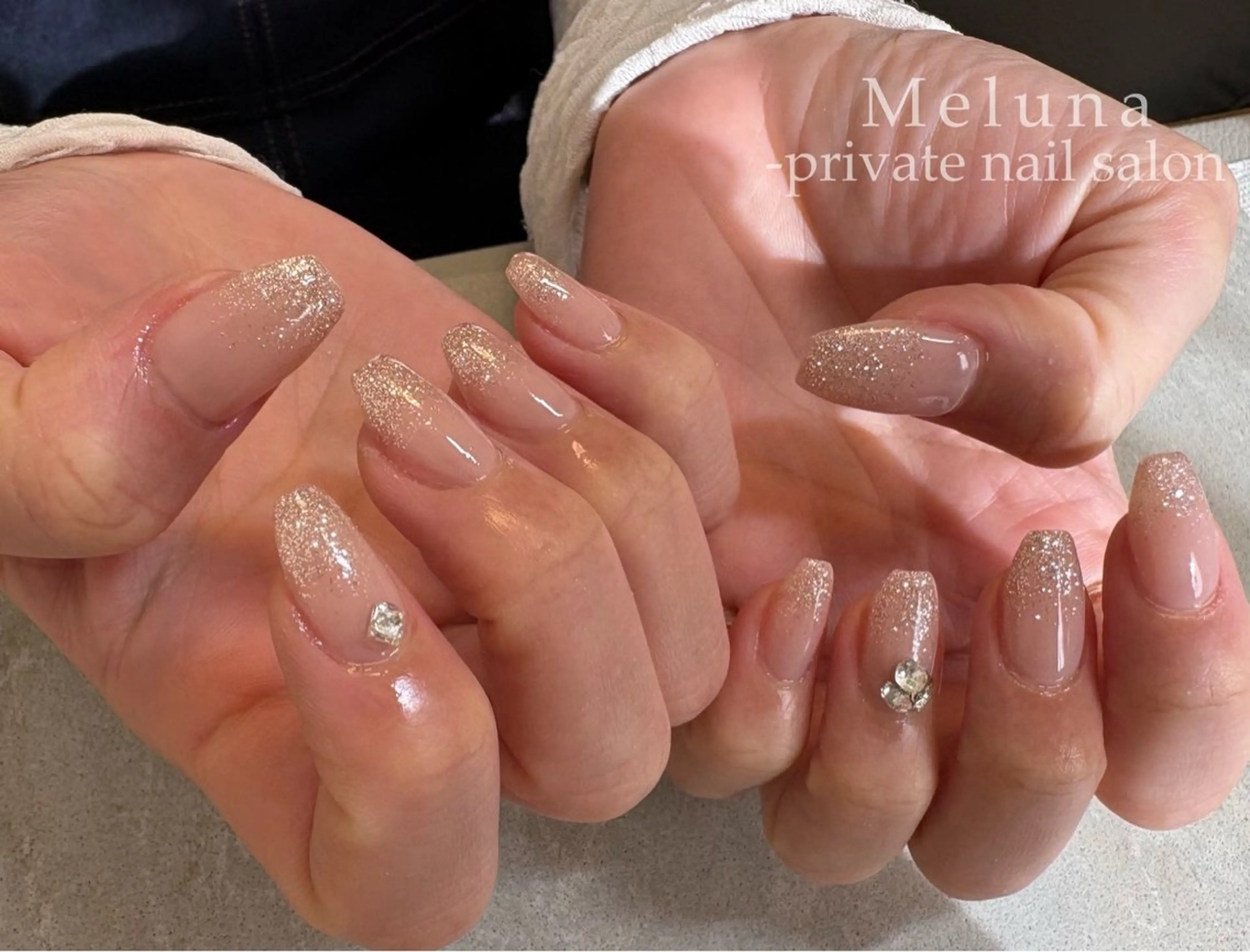 ネイル フラッシュネイル ラメ(グリッター) ラメグラデーション ハンドネイル Meruna .ﾒﾙｰﾅ.のネイルデザイン