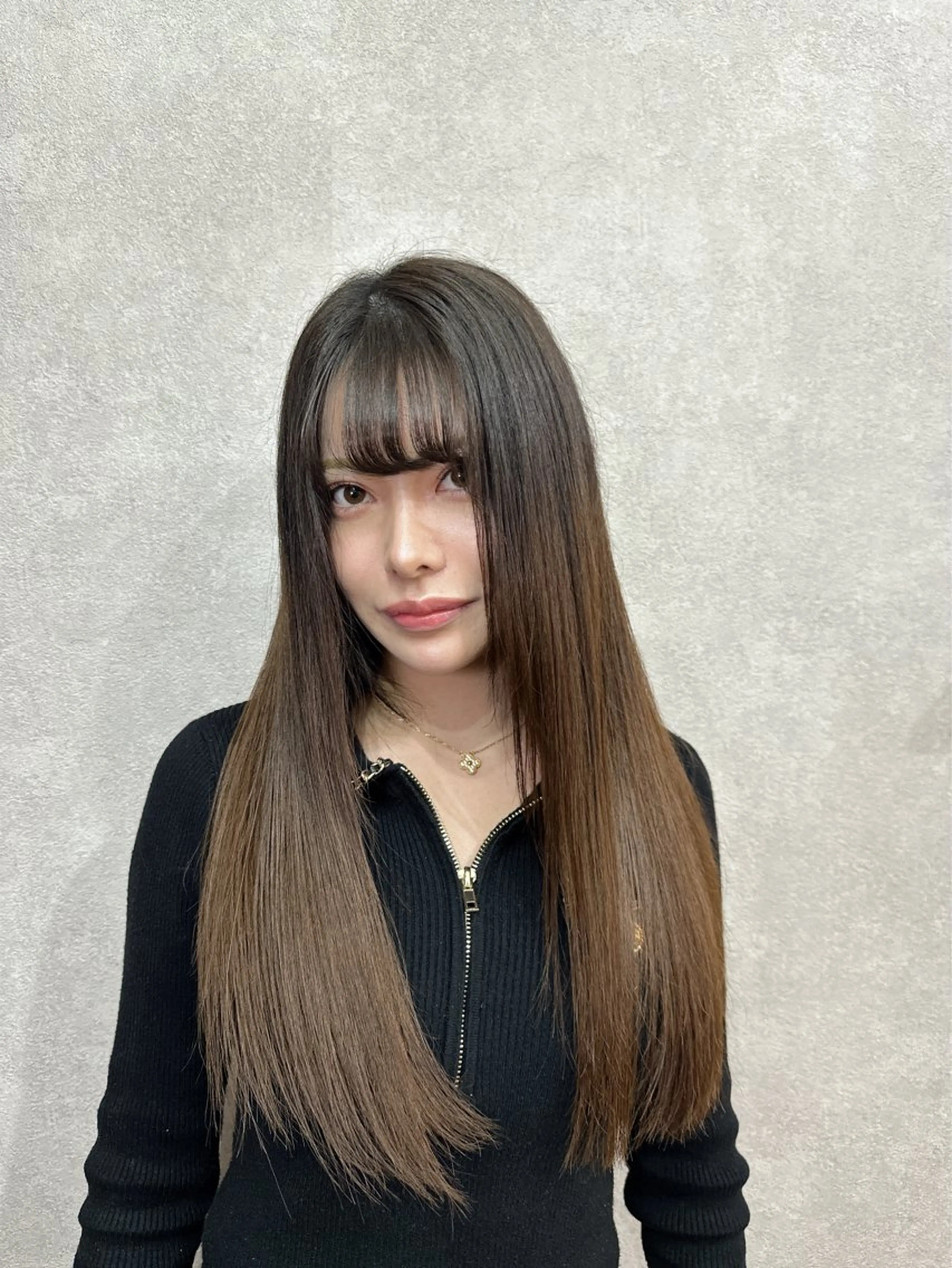 ロング カラー パーマ ヘアアレンジ メンズ キッズ メンズブリーチ メンズ韓国風 メンズウルフカット ベージュカラー 黒髪 🌈髪質改善TR 艶カラーユウダイ🌈のヘアスタイル