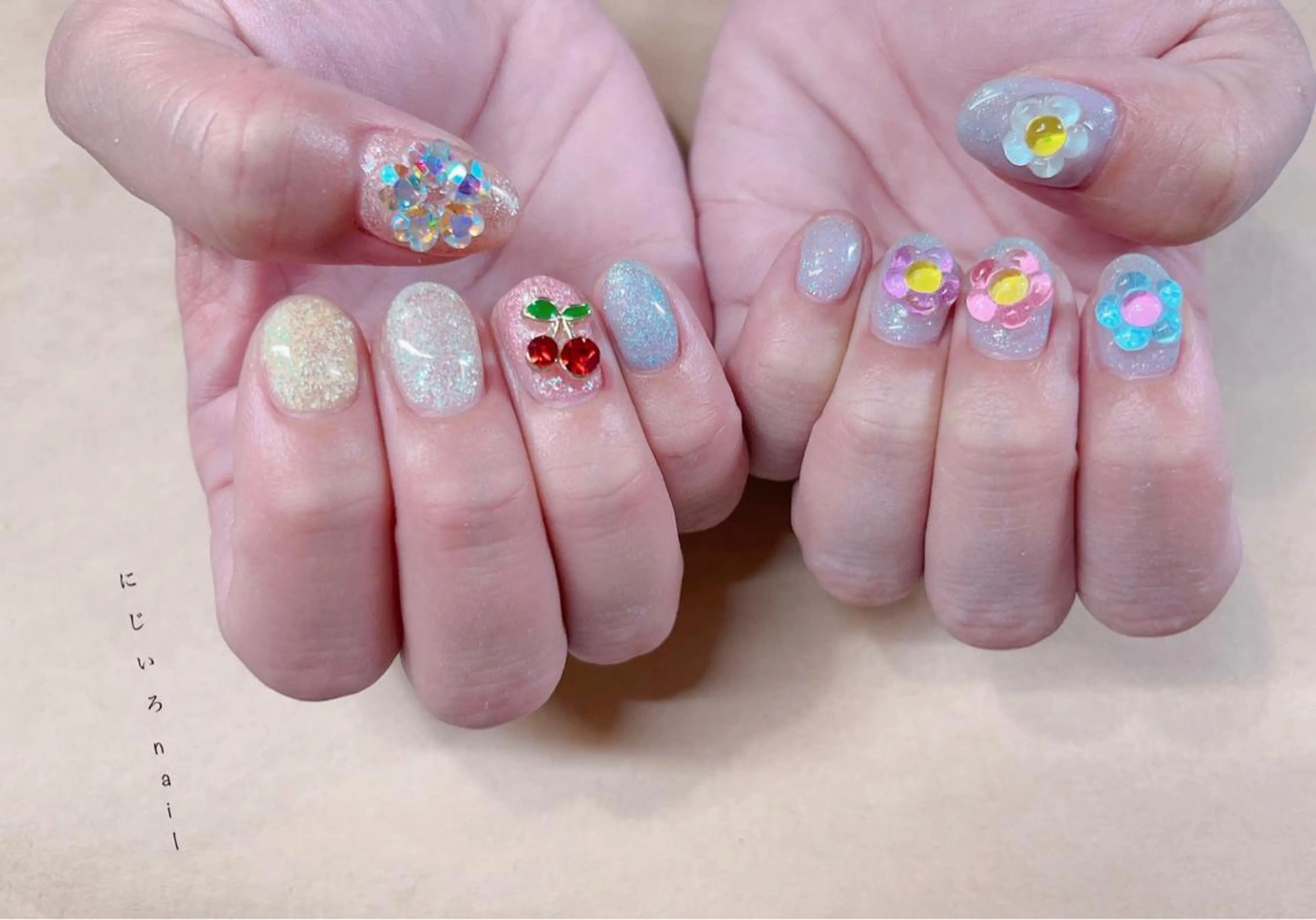 ネイル にじいろ nailのネイルデザイン