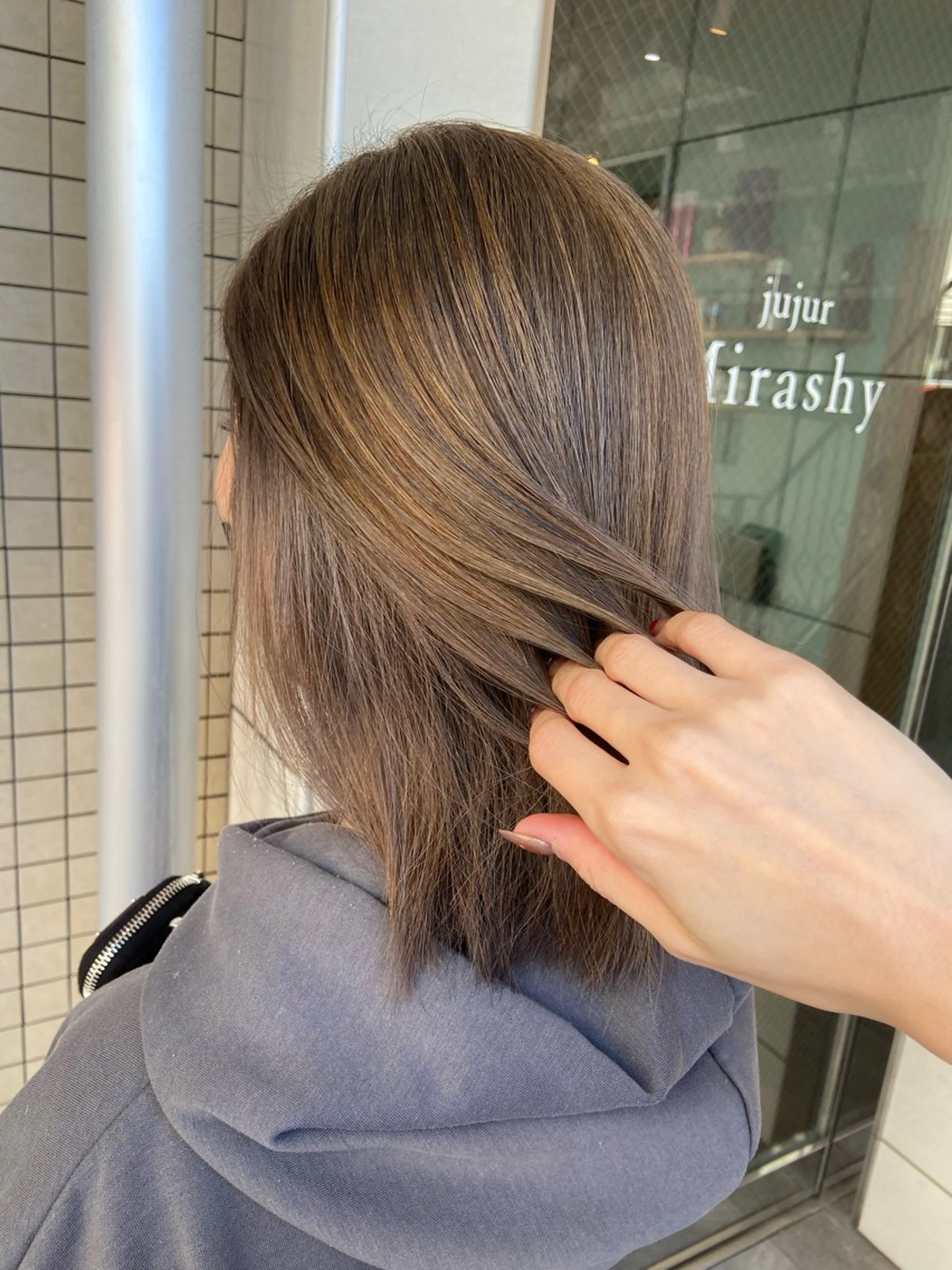 ミディアム カラー ヘアカラー トリートメント 🧸プルエクステ❤︎ ネイルKAO🧸のヘアスタイル