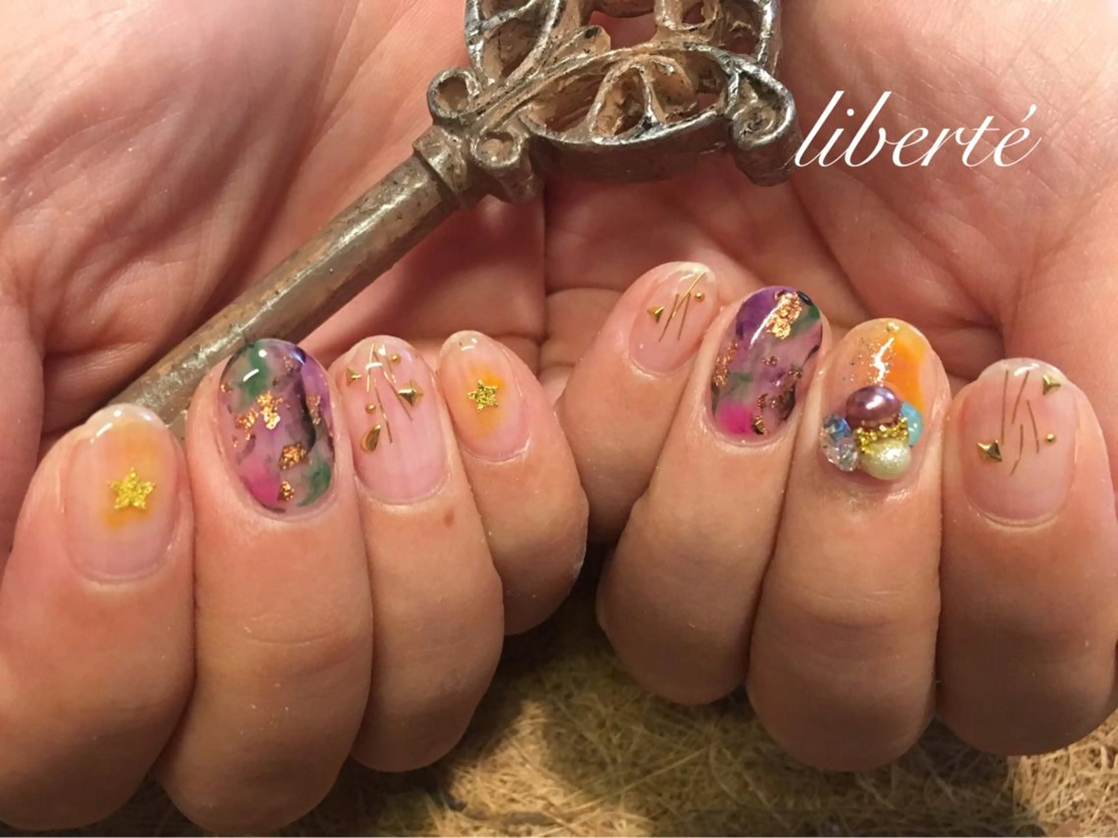 ネイル liberté (リベルテ)のネイルデザイン