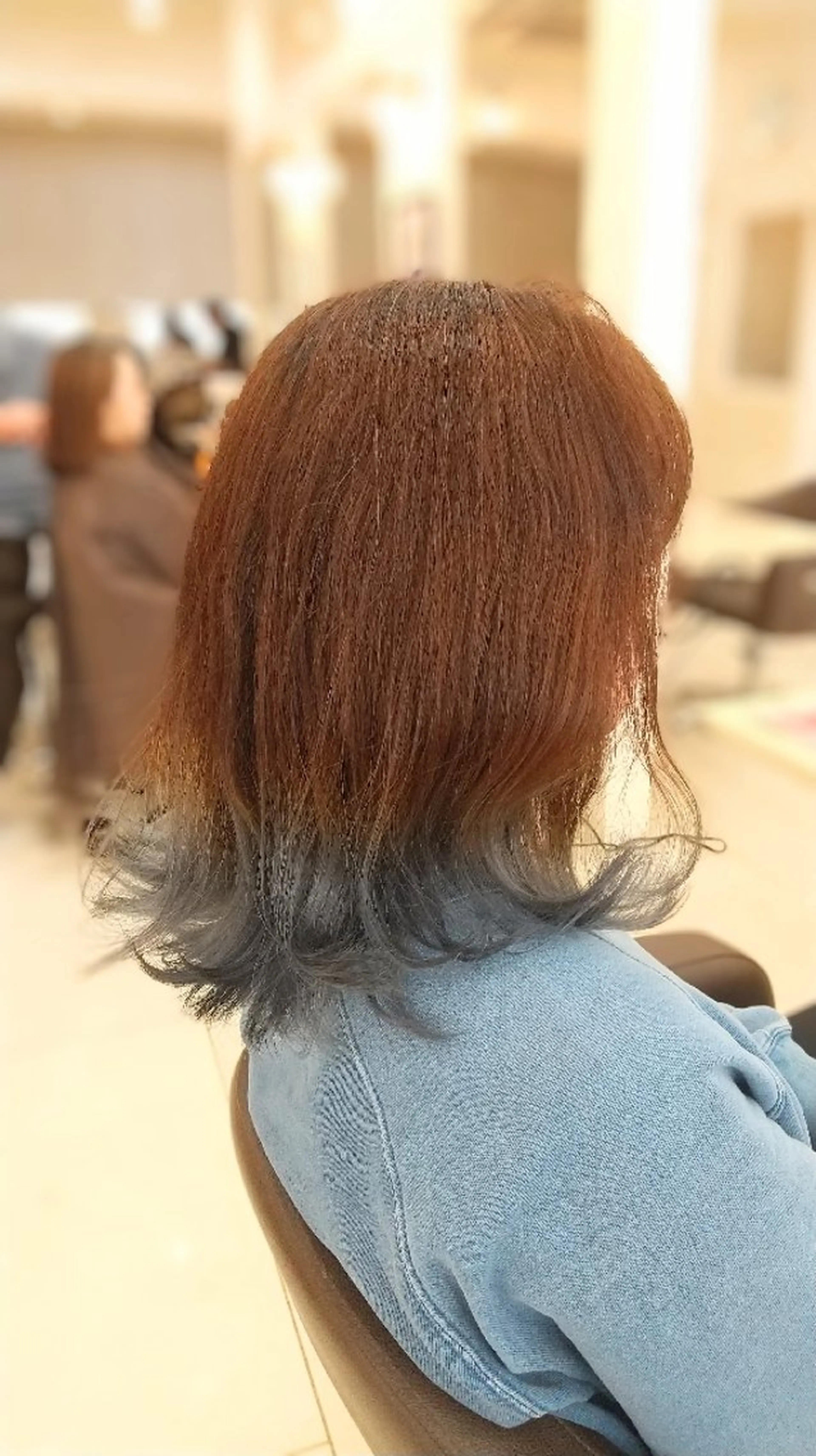ロング カラー ブリーチ シルバー カット ヘアカラー トリートメント 小林暢🌟Orque 髪質改善サロン🌙のヘアスタイル