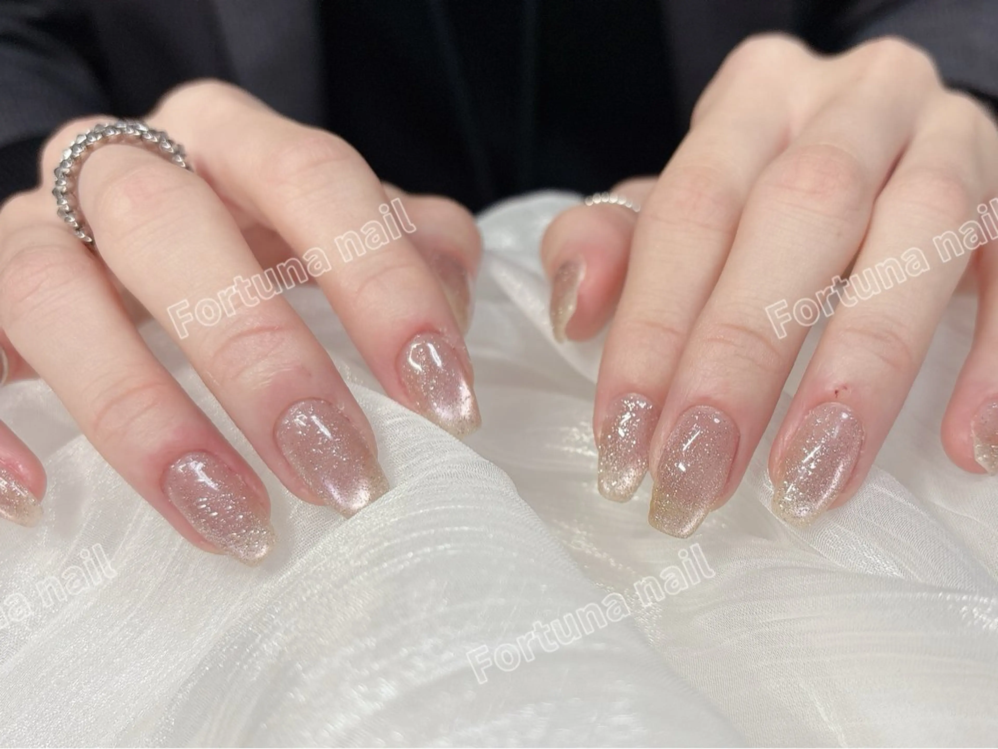 ネイル フラッシュネイル マグネットネイル ハンドネイル ハンドケア Nail •Head スパFortunaのネイルデザイン