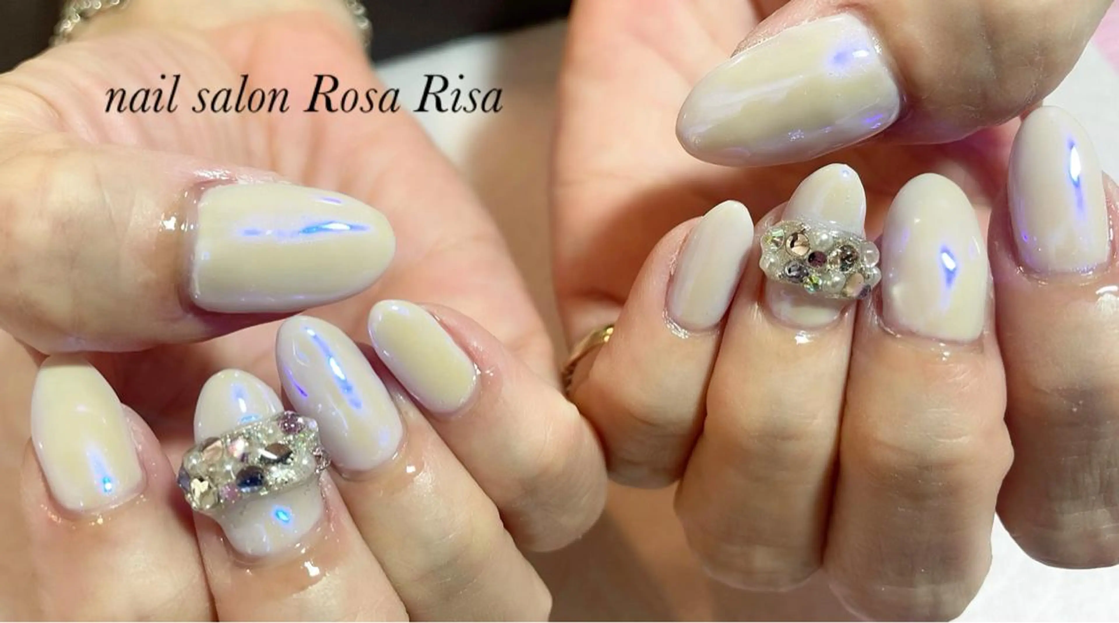 セミロング ネイル ハンドネイル ネイルスタジオ シェイクユアハンズのネイルデザイン
