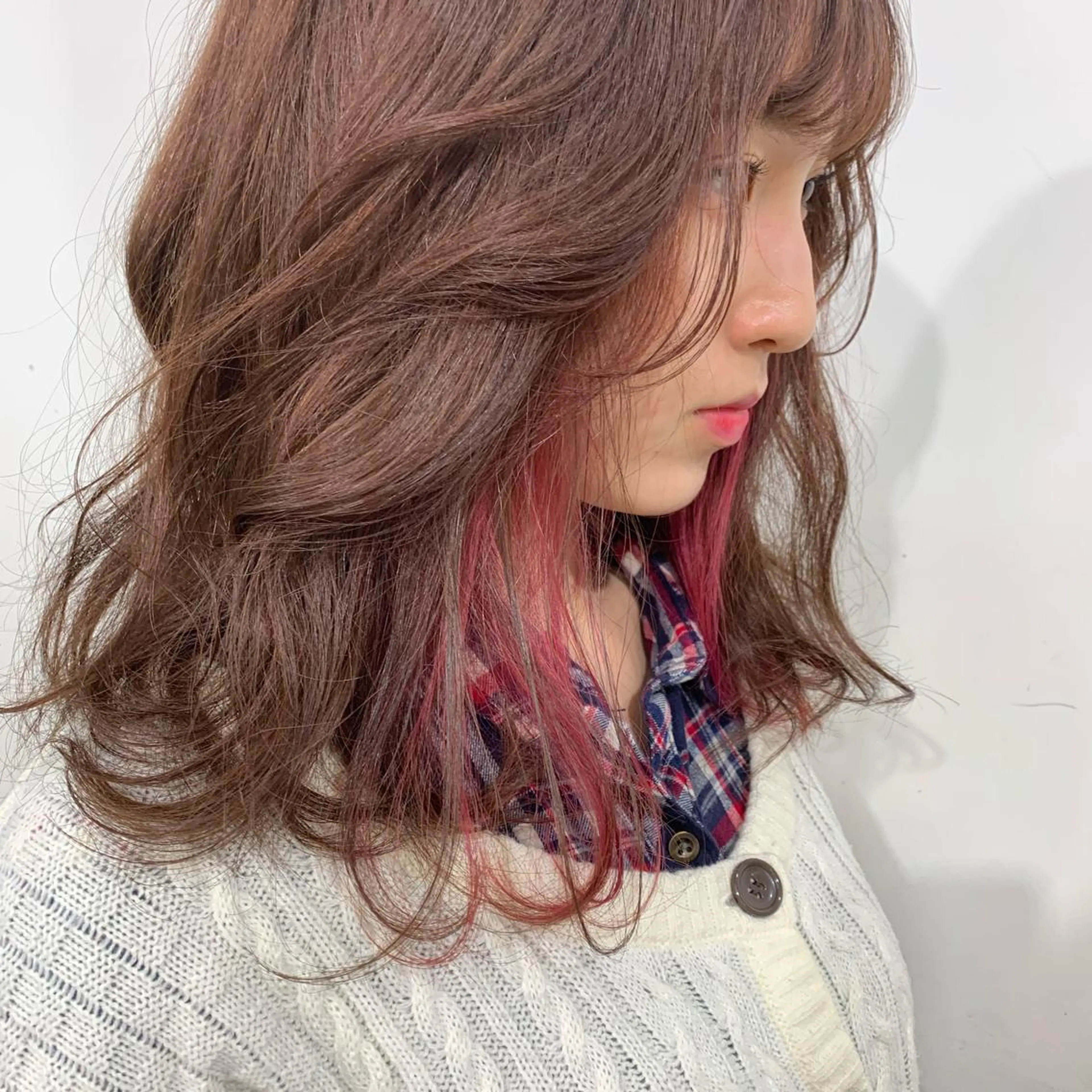 カラー ラベンダー/レイヤー スタイル🤎mamiのヘアスタイル