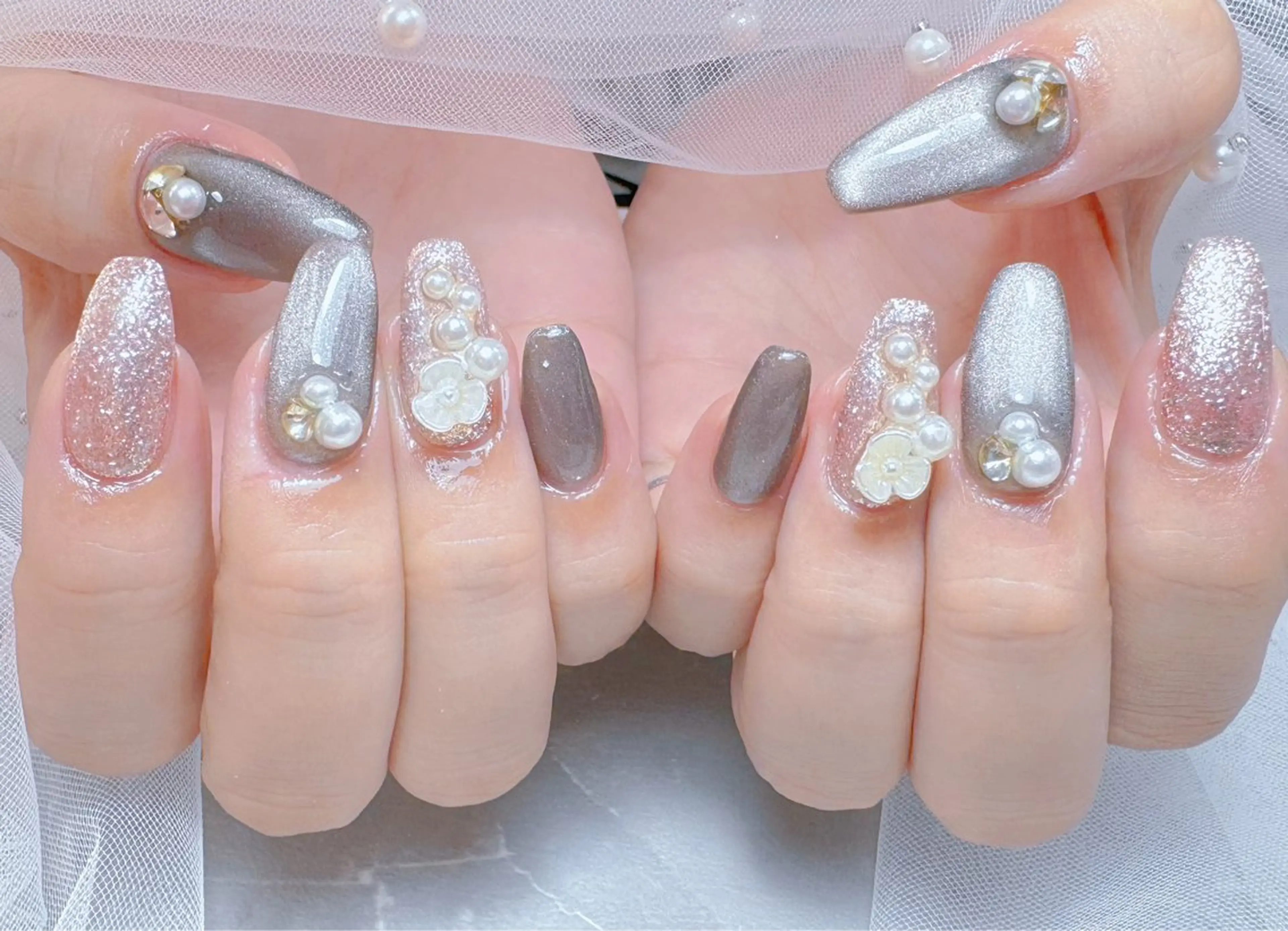 ネイル マジックミラー所属・マジック ミラーのネイルデザイン