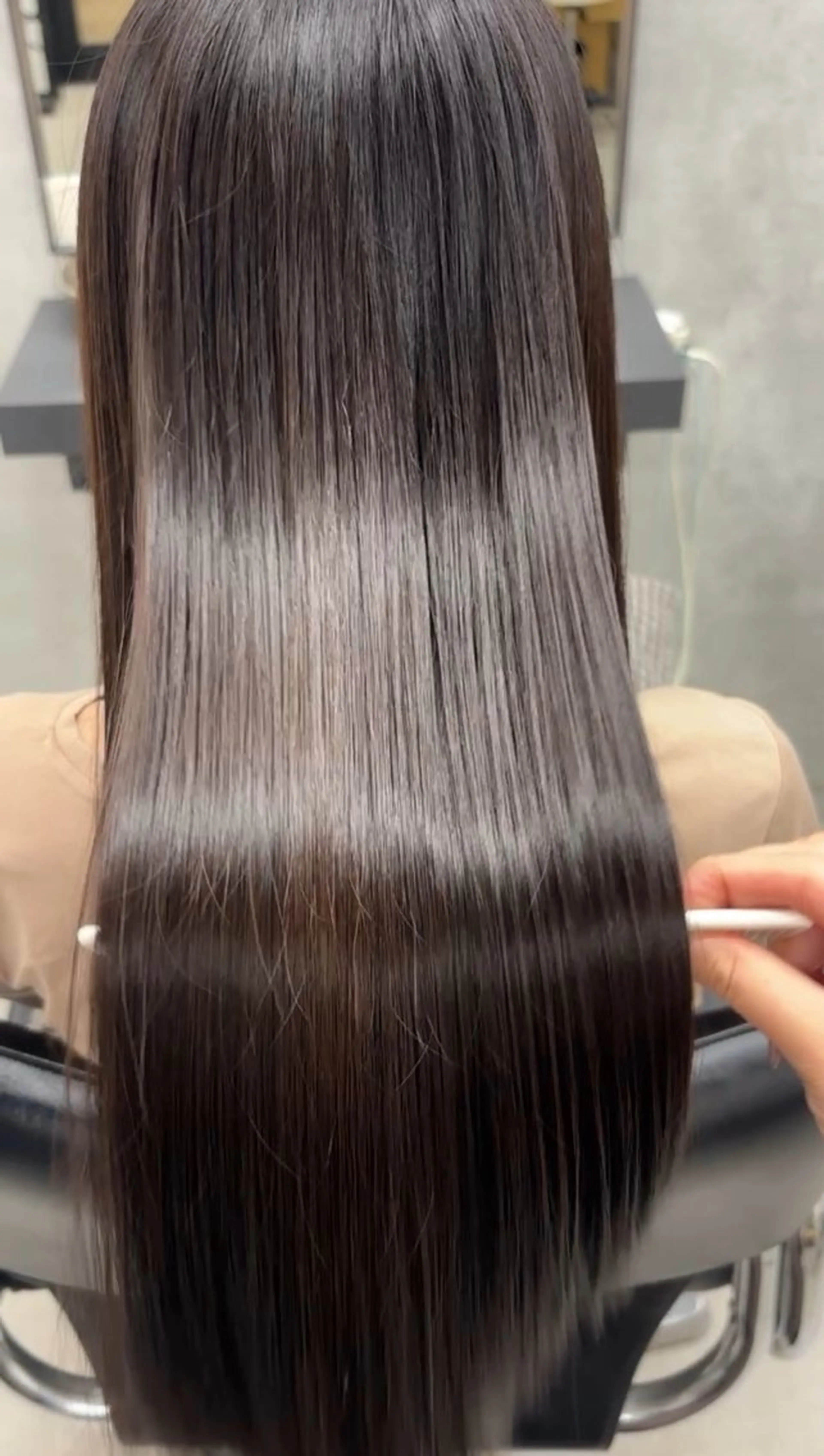 ロング ヘアカラー 宮尾 星夢のヘアスタイル