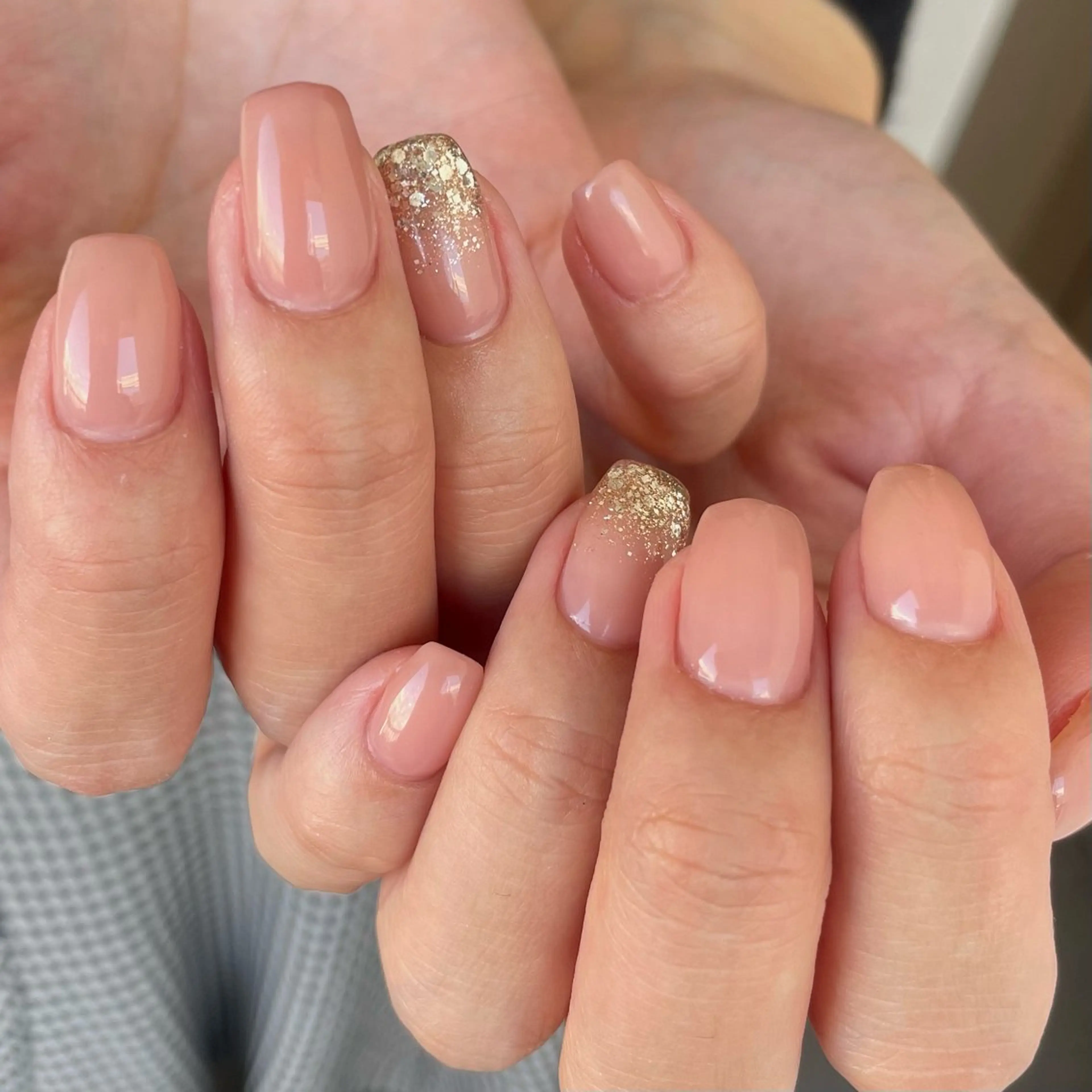 ネイル ハンドネイル カメレオン京橋🌻 草葉由佳のネイルデザイン