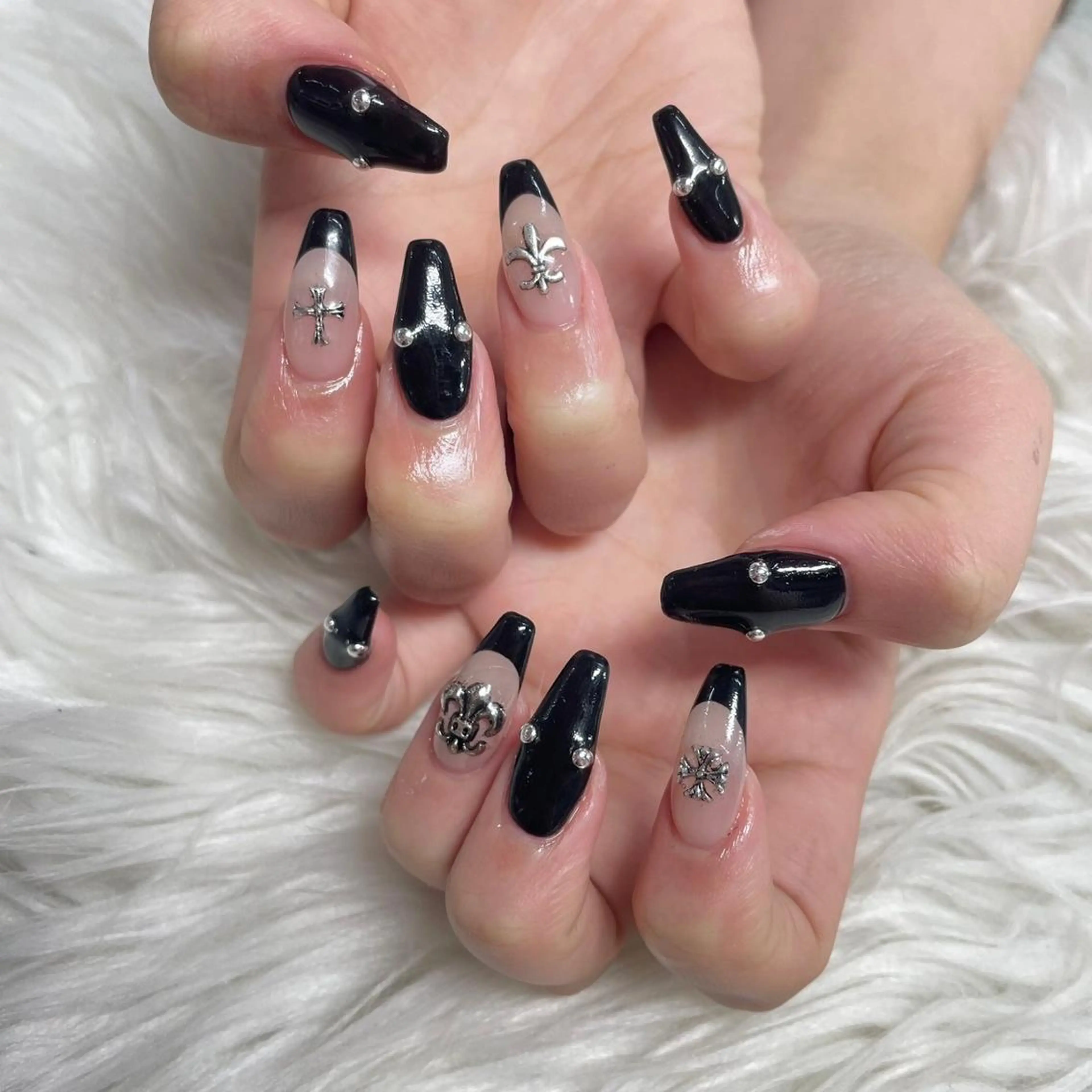 ネイル 春ネイル WOLTOKYO🌙 渋谷韓国ネイルのネイルデザイン