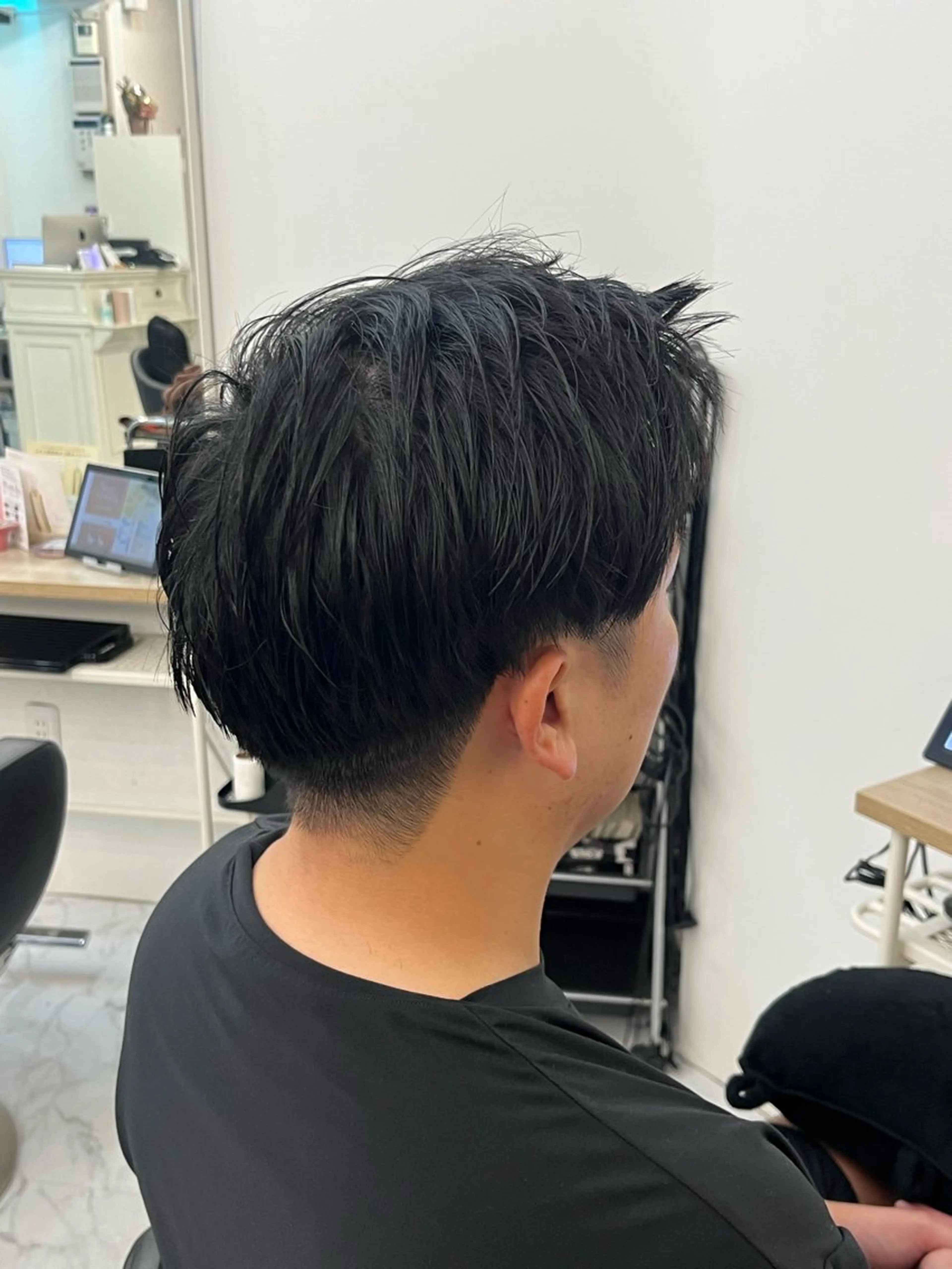 メンズ レプリカ戸塚所属・✨メンズパーマ✨ 古川凌大のヘアスタイル