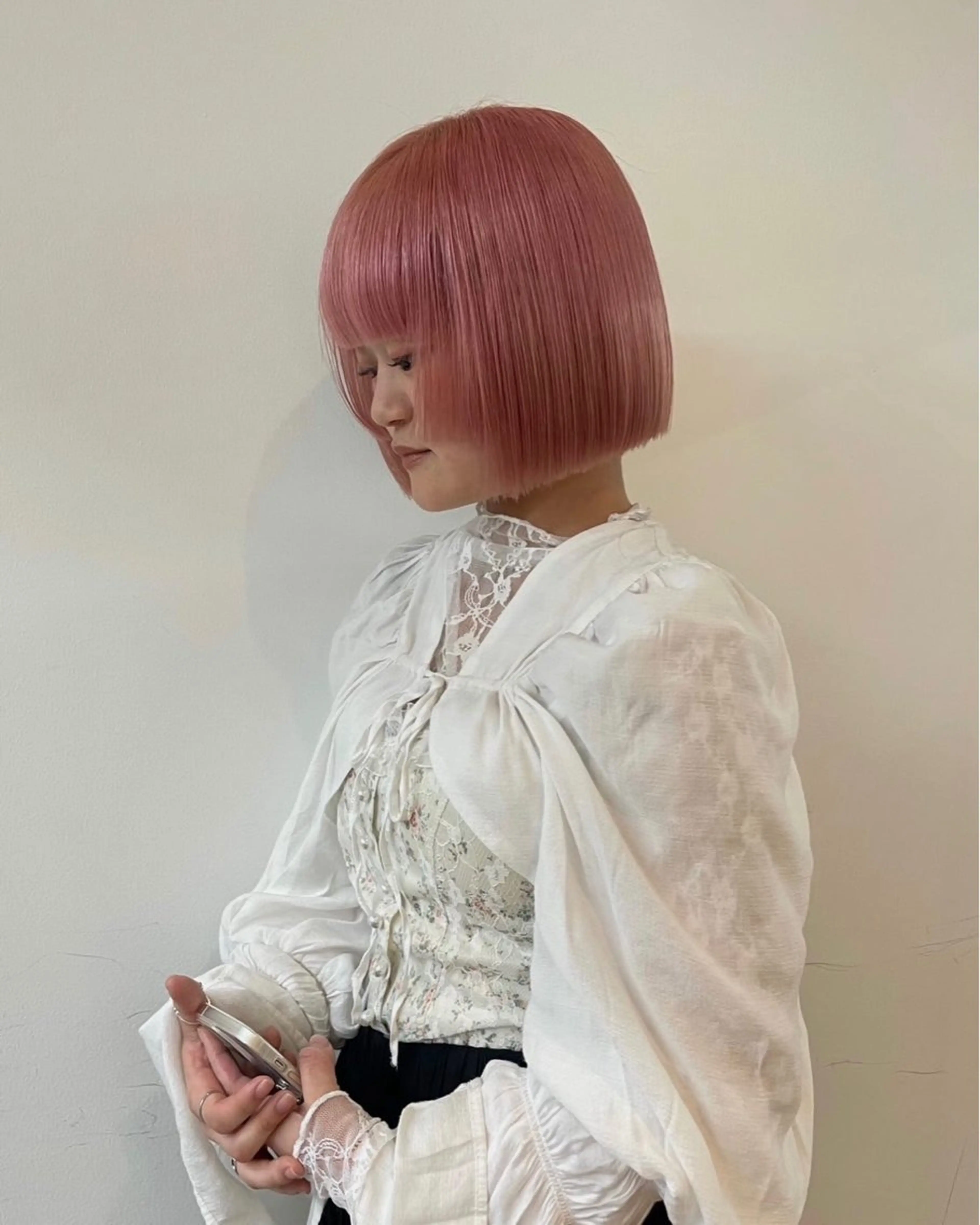 カラー ピンクカラー ヘアカラー トリートメント ハイトーン/レイヤー 🌸さくらのヘアスタイル