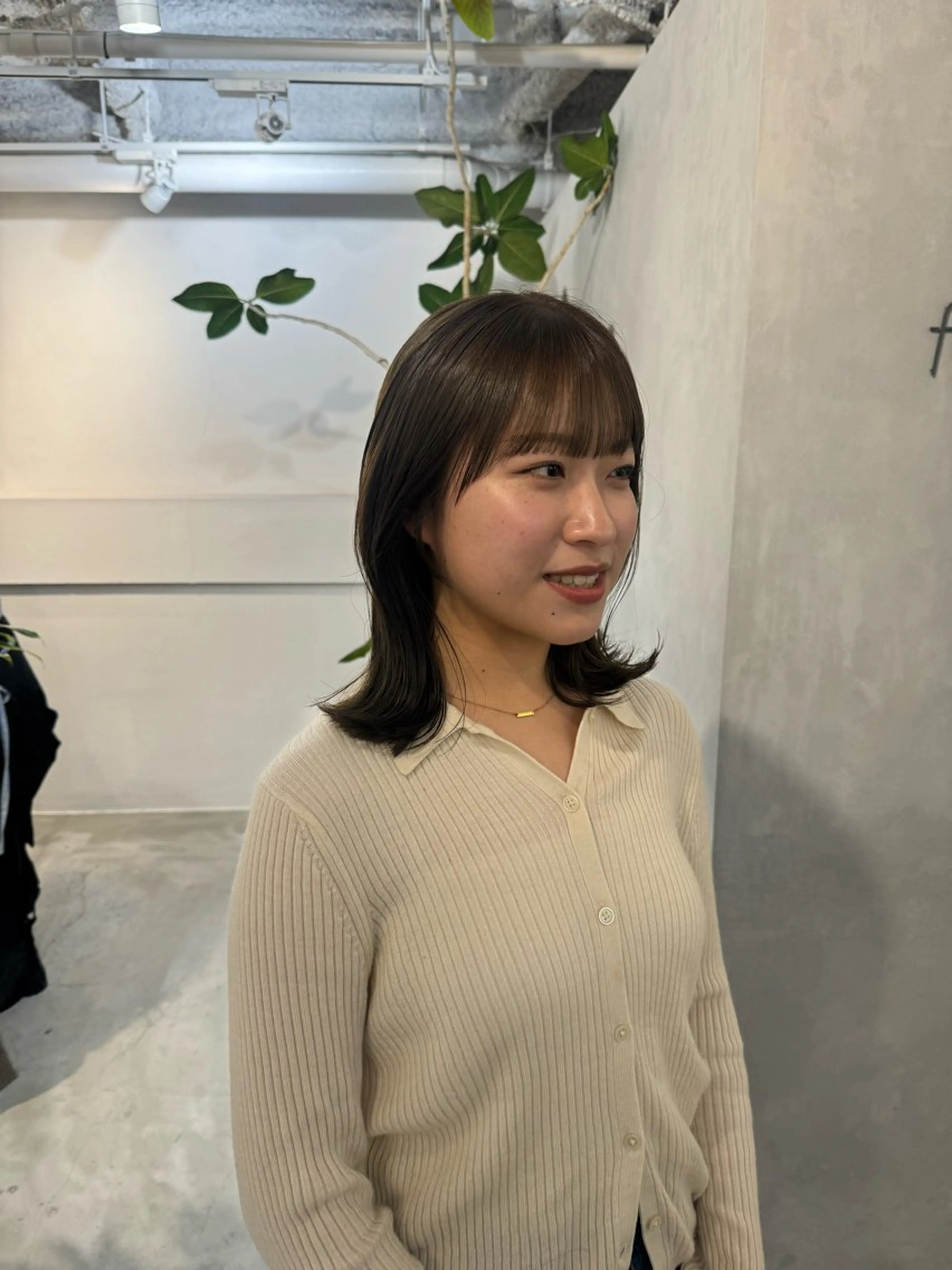 ヘアアレンジ カット ヘアカラー トリートメント 顔周りcut・ご相談 ＝新宿しずく🇰🇷のヘアスタイル