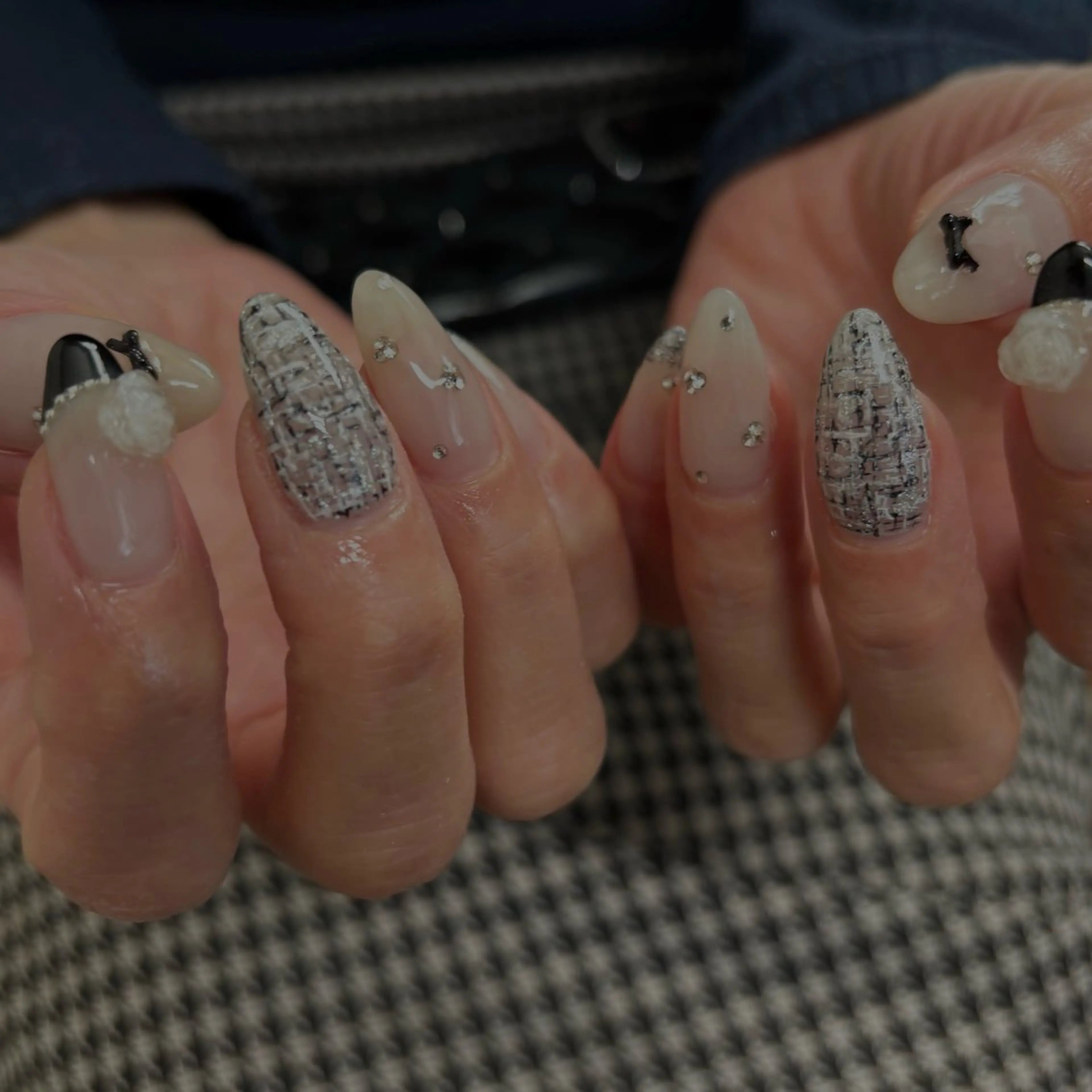 ネイル ハンドネイル 爪塗屋 さんのネイルデザイン