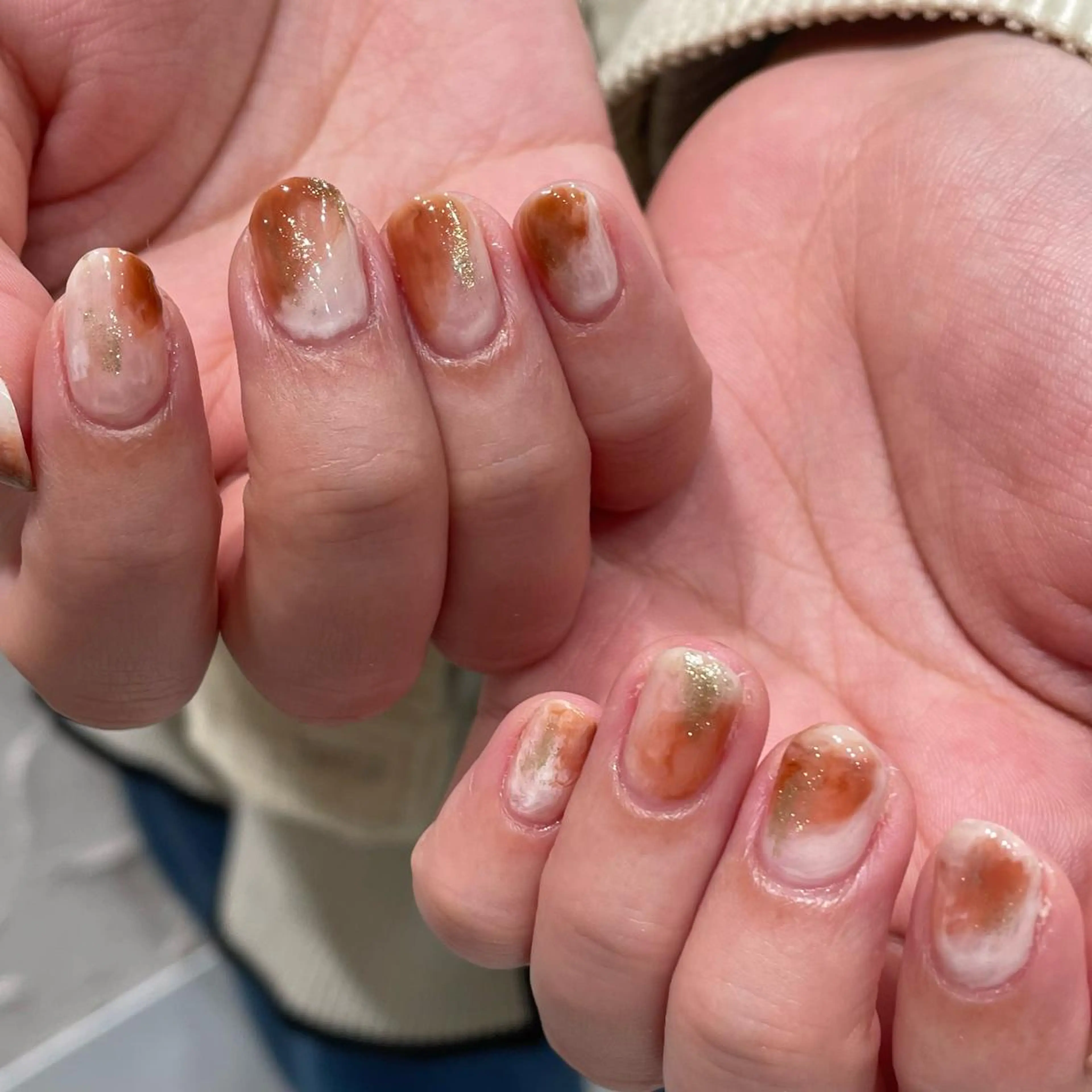 ネイル ハンドネイル 淡色ネイル 🎀moeのネイルデザイン