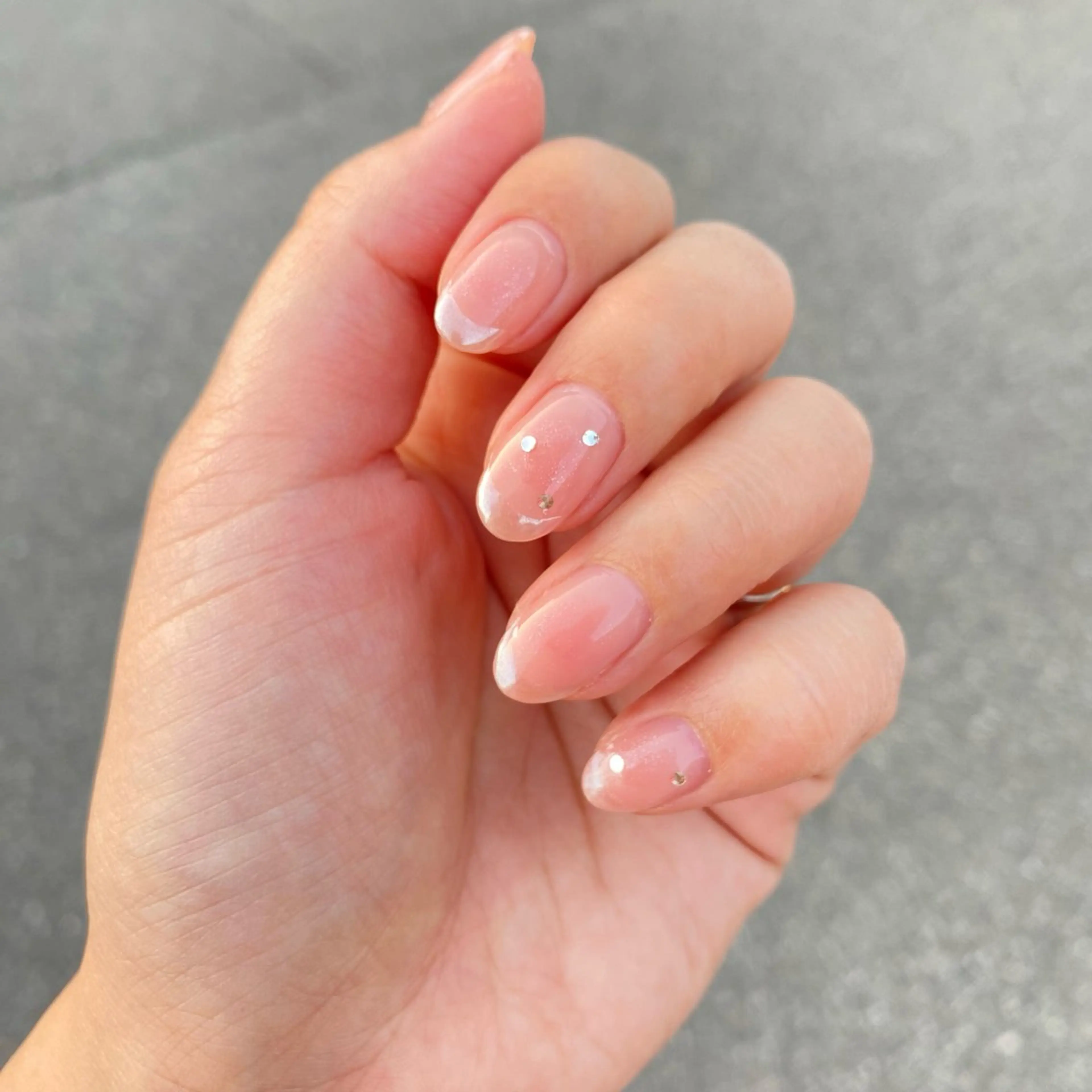 ネイル オーロラネイル チークネイル フレンチネイル 持ち込み Atelier S.nailのネイルデザイン