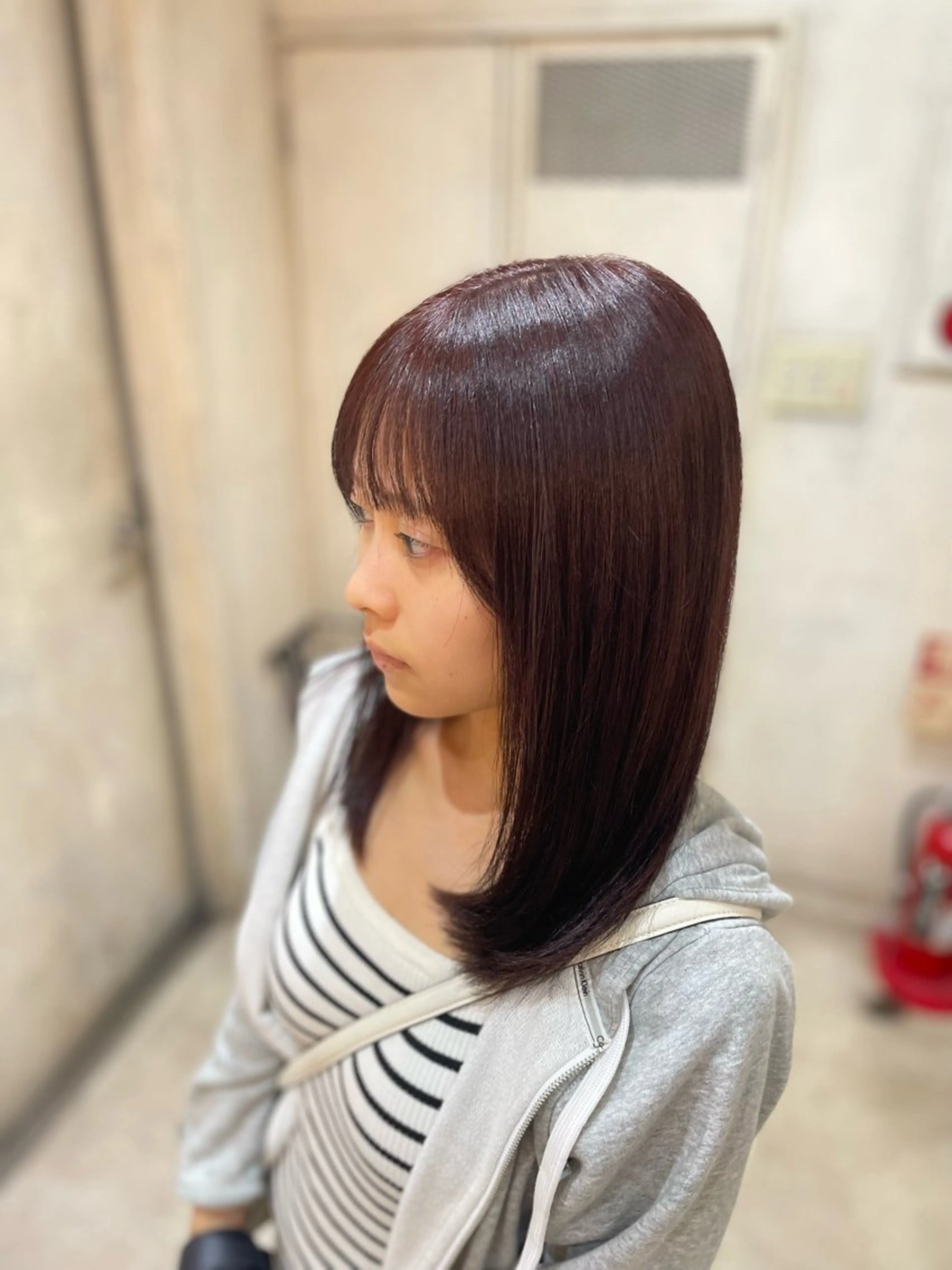 ミディアム 🩵Lutia新宿 ヒイラギ🩵のヘアスタイル