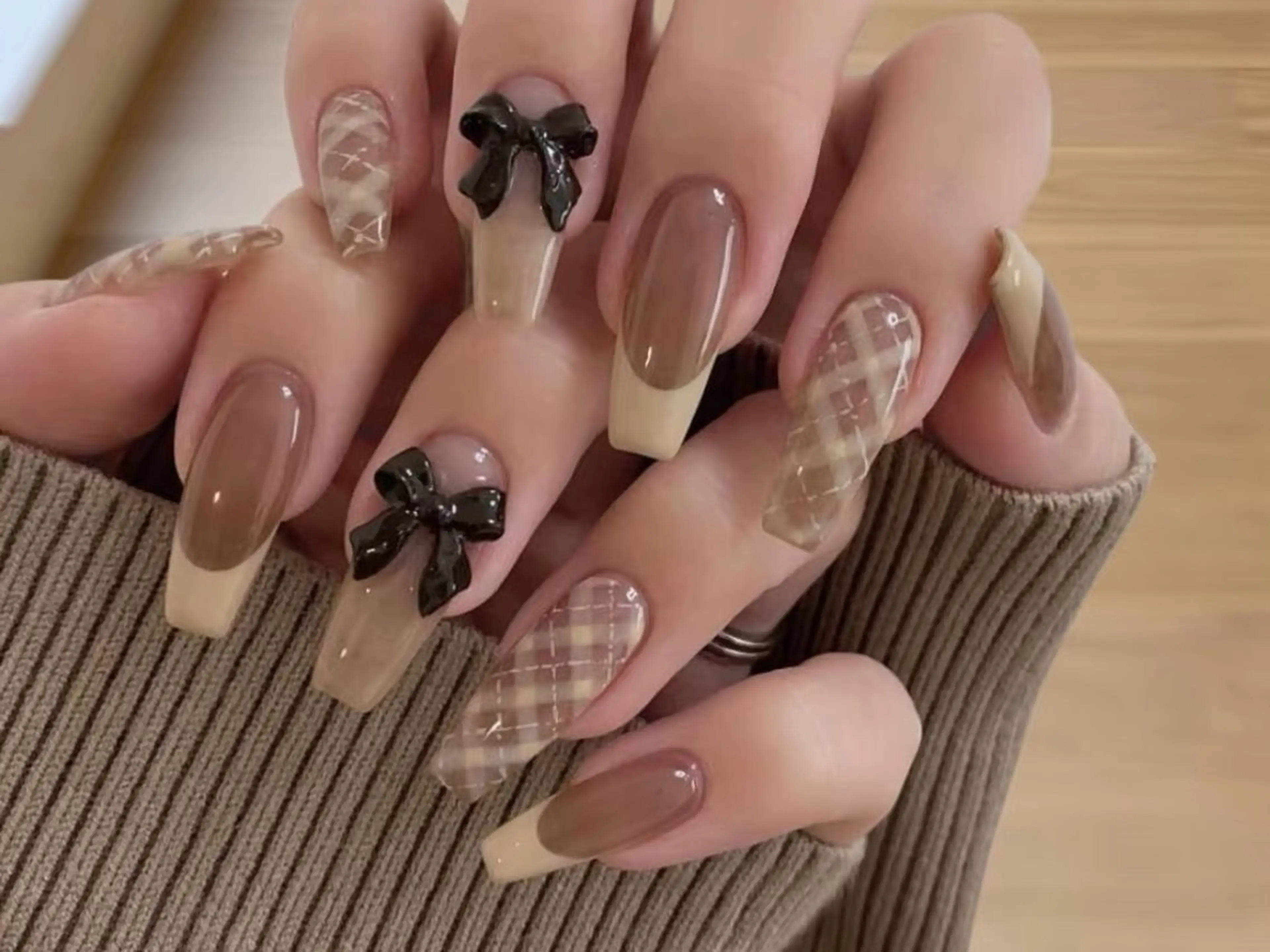 ネイル ハンドネイル TOUTOU所属・TOUTOU. Yuriのネイルデザイン