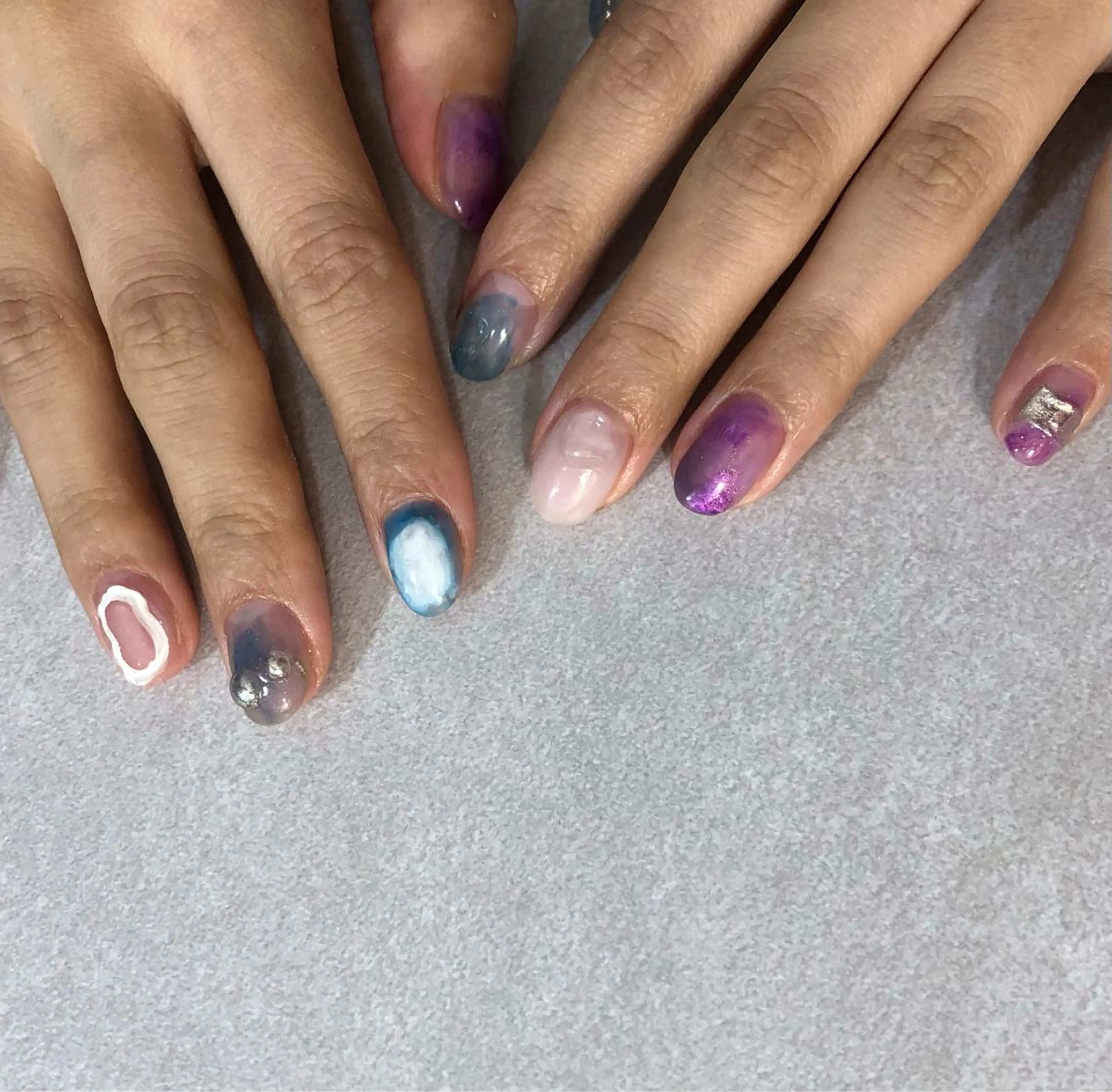 ネイル ブルー パープル le'a moe KONAMIのネイルデザイン