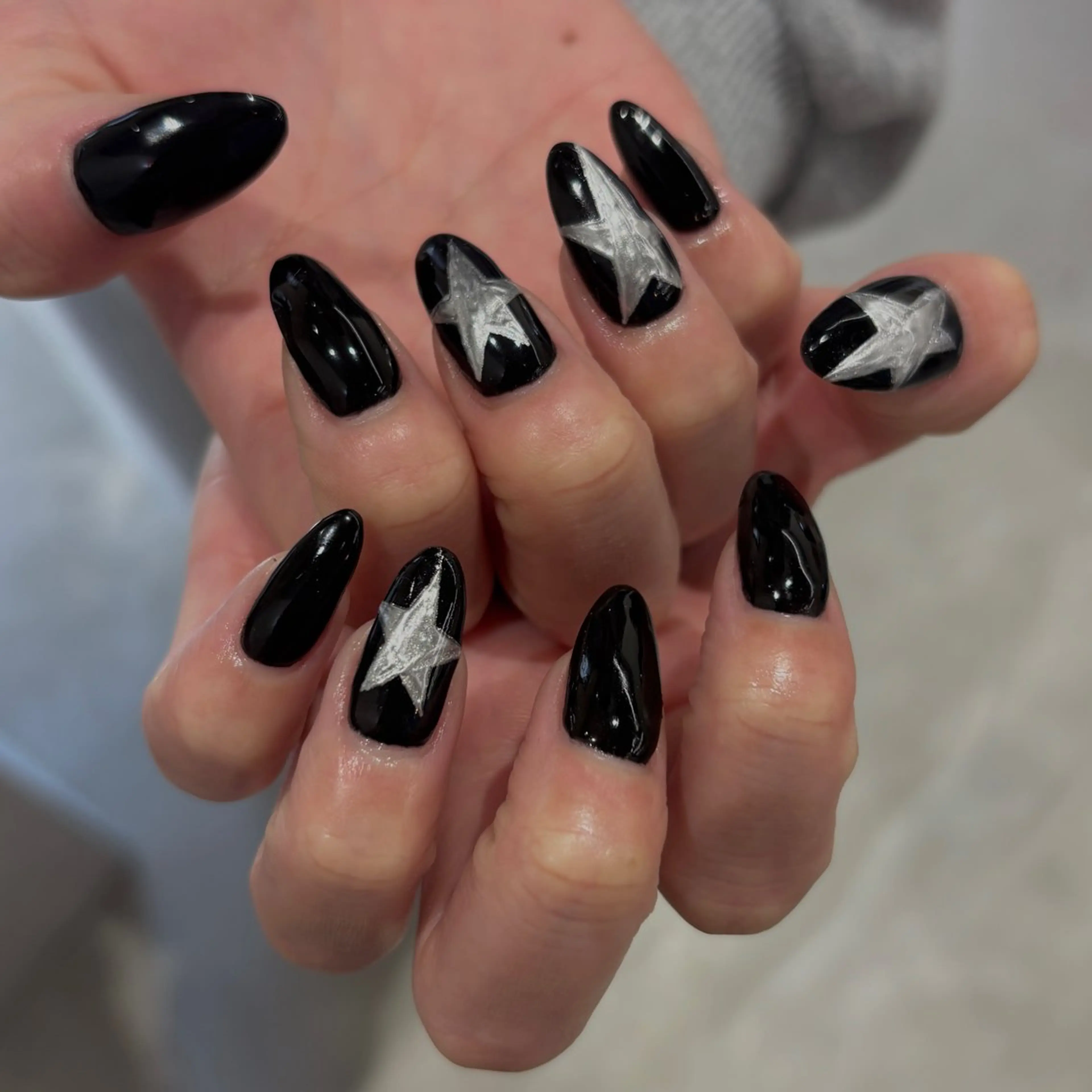 ネイル ハンドネイル YURIN 𓈒ㅤׂ 𝜗𝜚のネイルデザイン