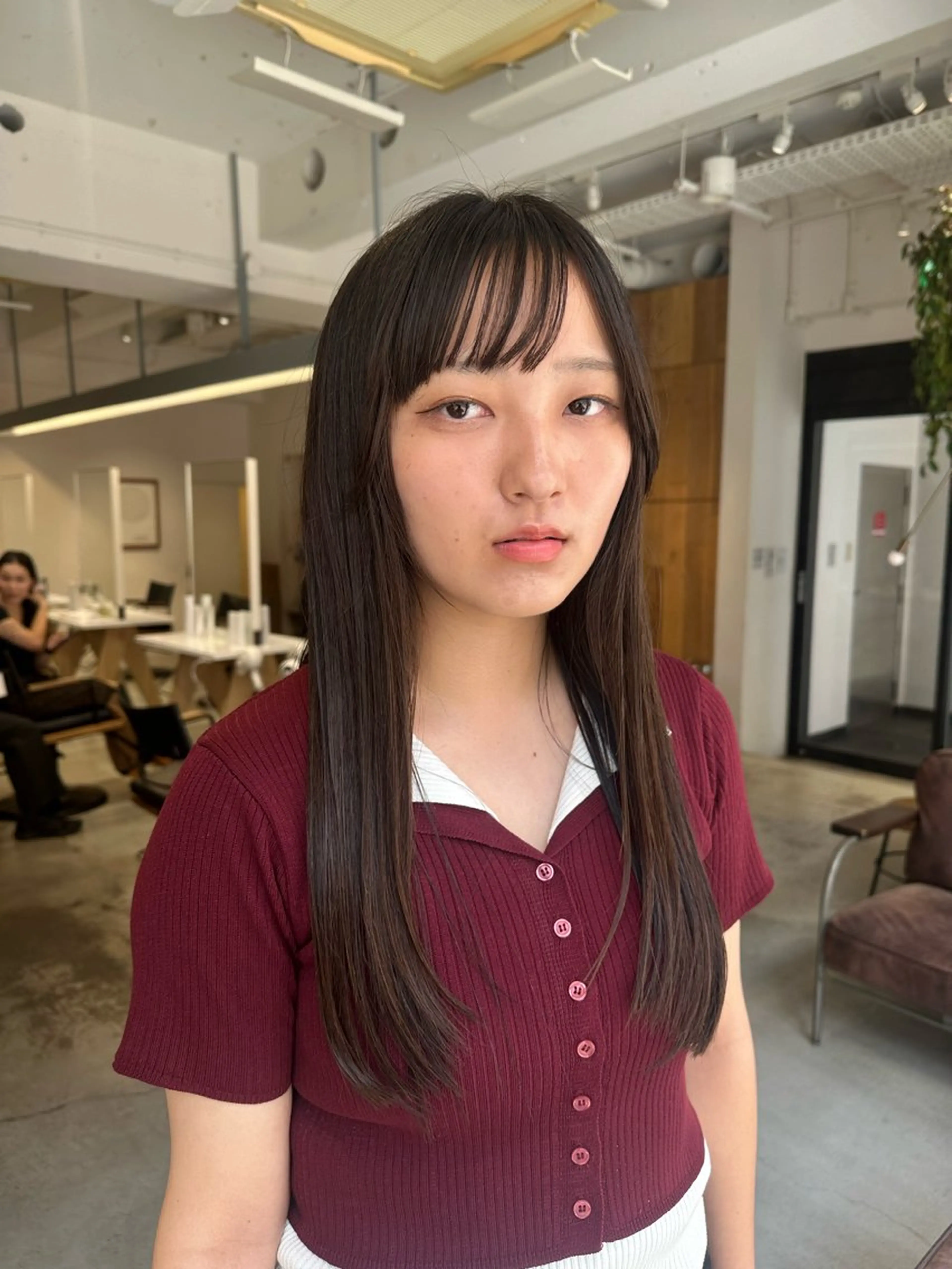 ミディアム レイヤーカット 優依 / Room烏丸のヘアスタイル