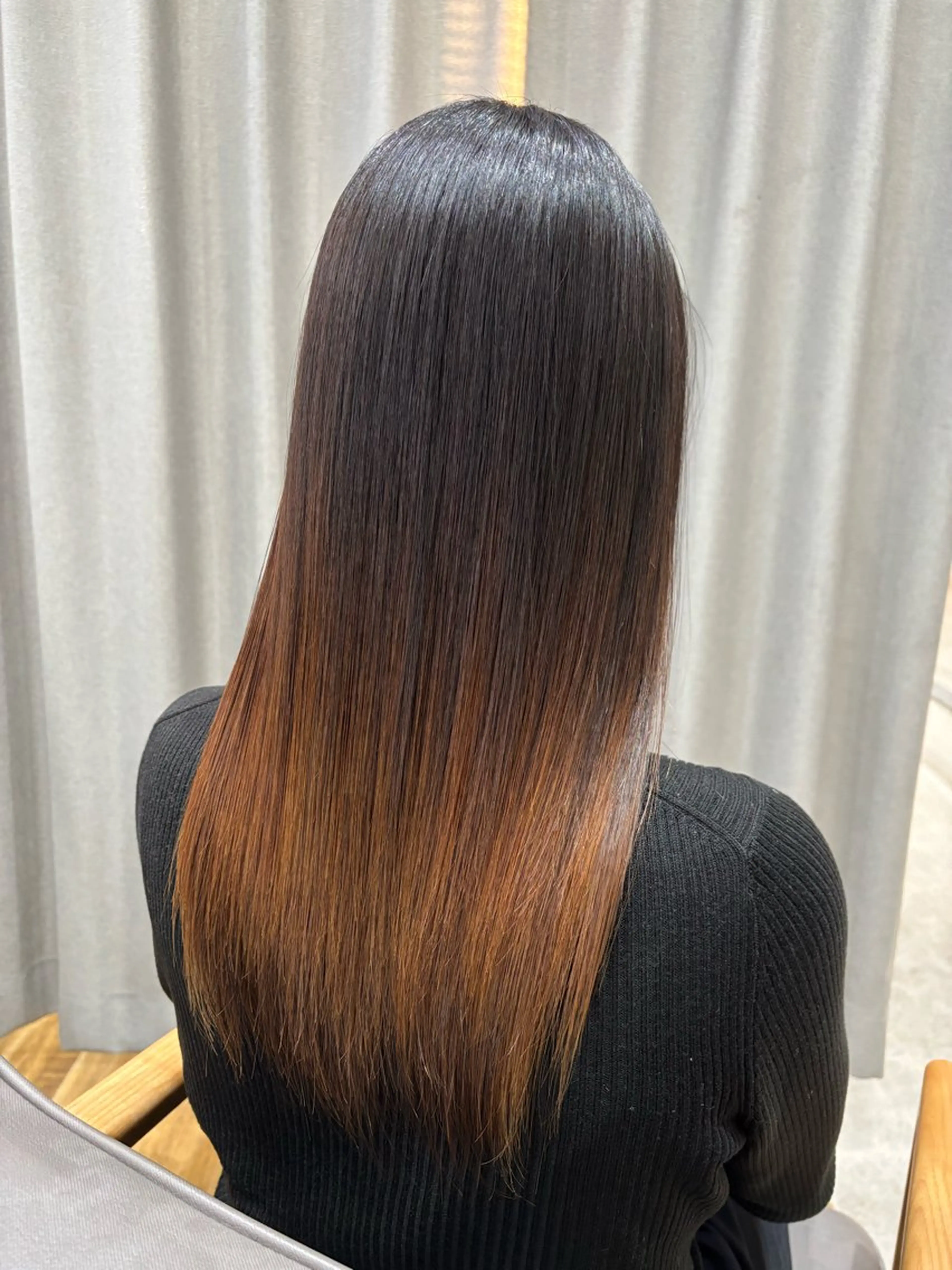 ロング カラー パーマ ブリーチ 酸性ストレート ストレートパーマ Atre.所属・🤍美髪縮毛/髪質 改善/池上夏凜🤍のヘアスタイル