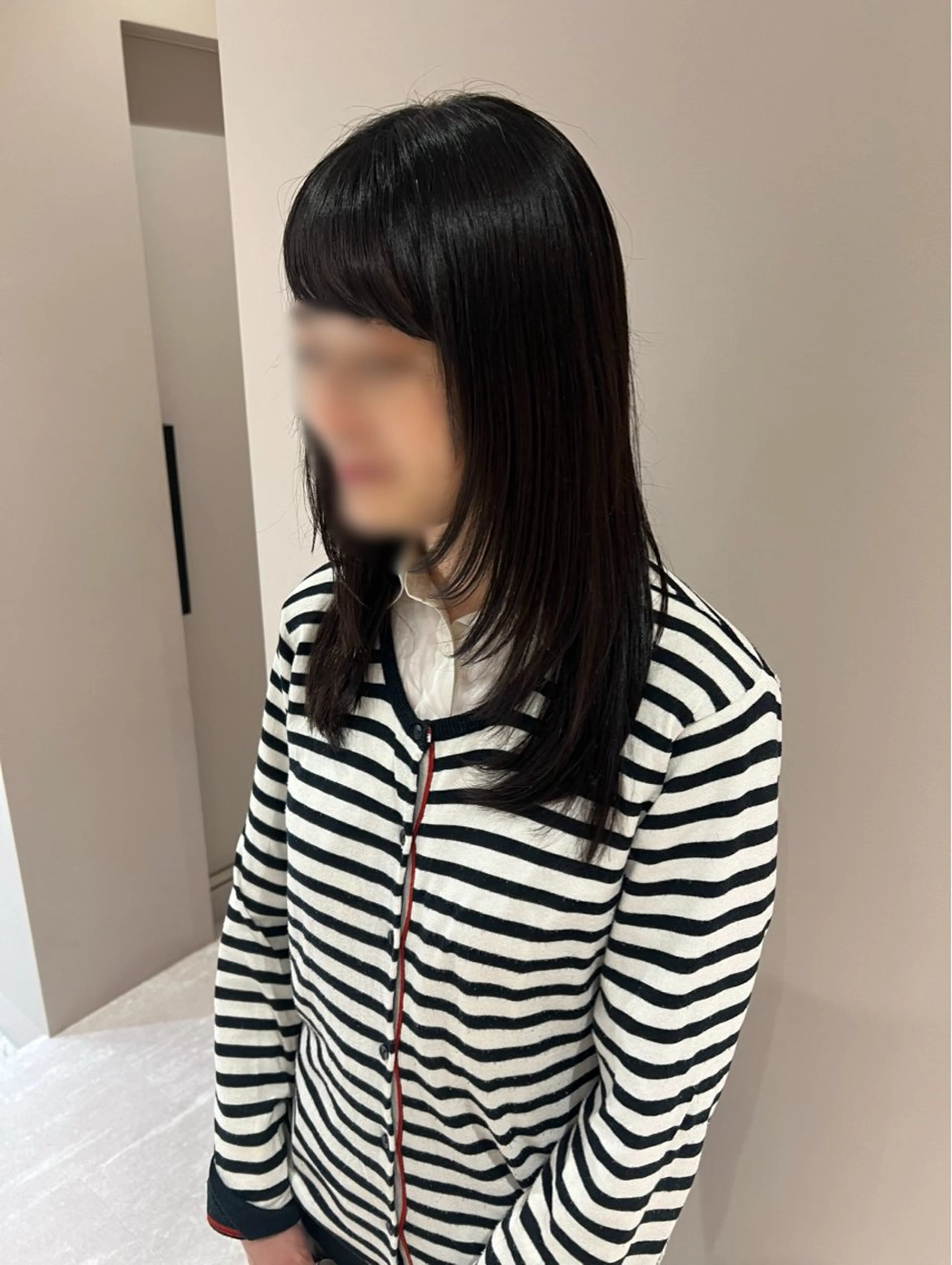 ミディアム 顔周りカット ハイレイヤー レイヤーカット 山田 恭華 /メンズカットのヘアスタイル