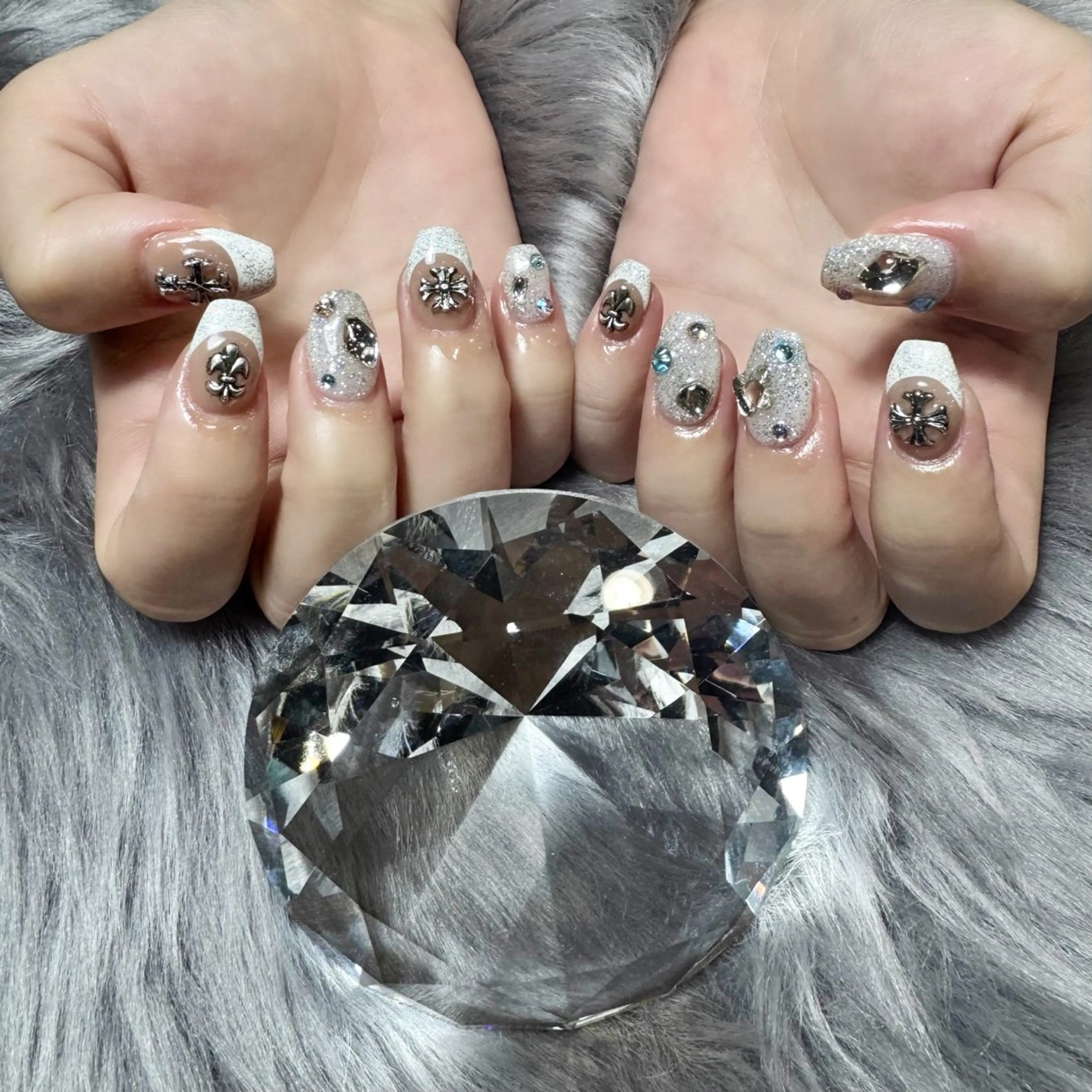 ネイル ハンドネイル ドリスネイルサロン所属・Doris Nail Salonのネイルデザイン