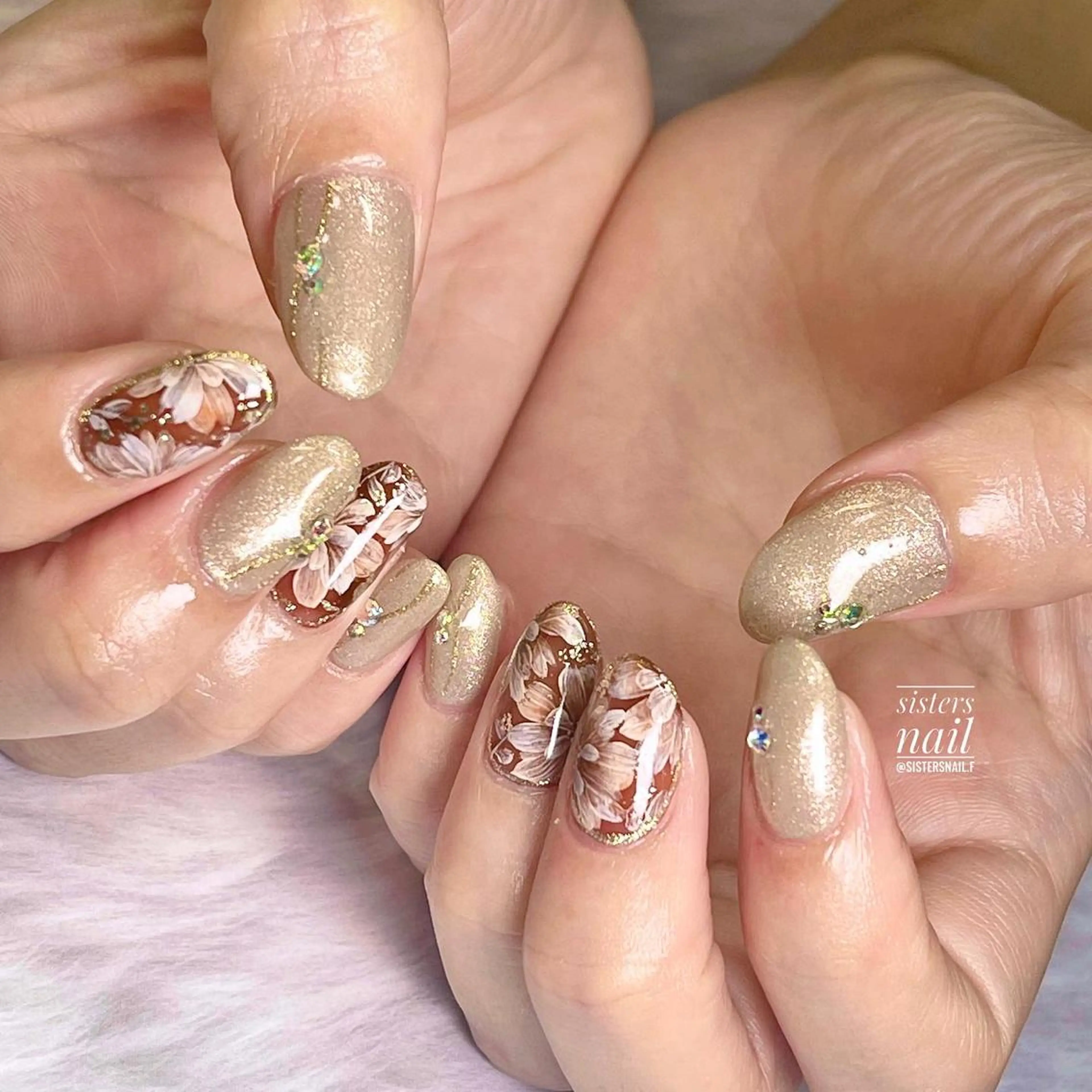 ネイル アートネイル ブラウン フラワーネイル オフィスネイル sisters nail.fのネイルデザイン