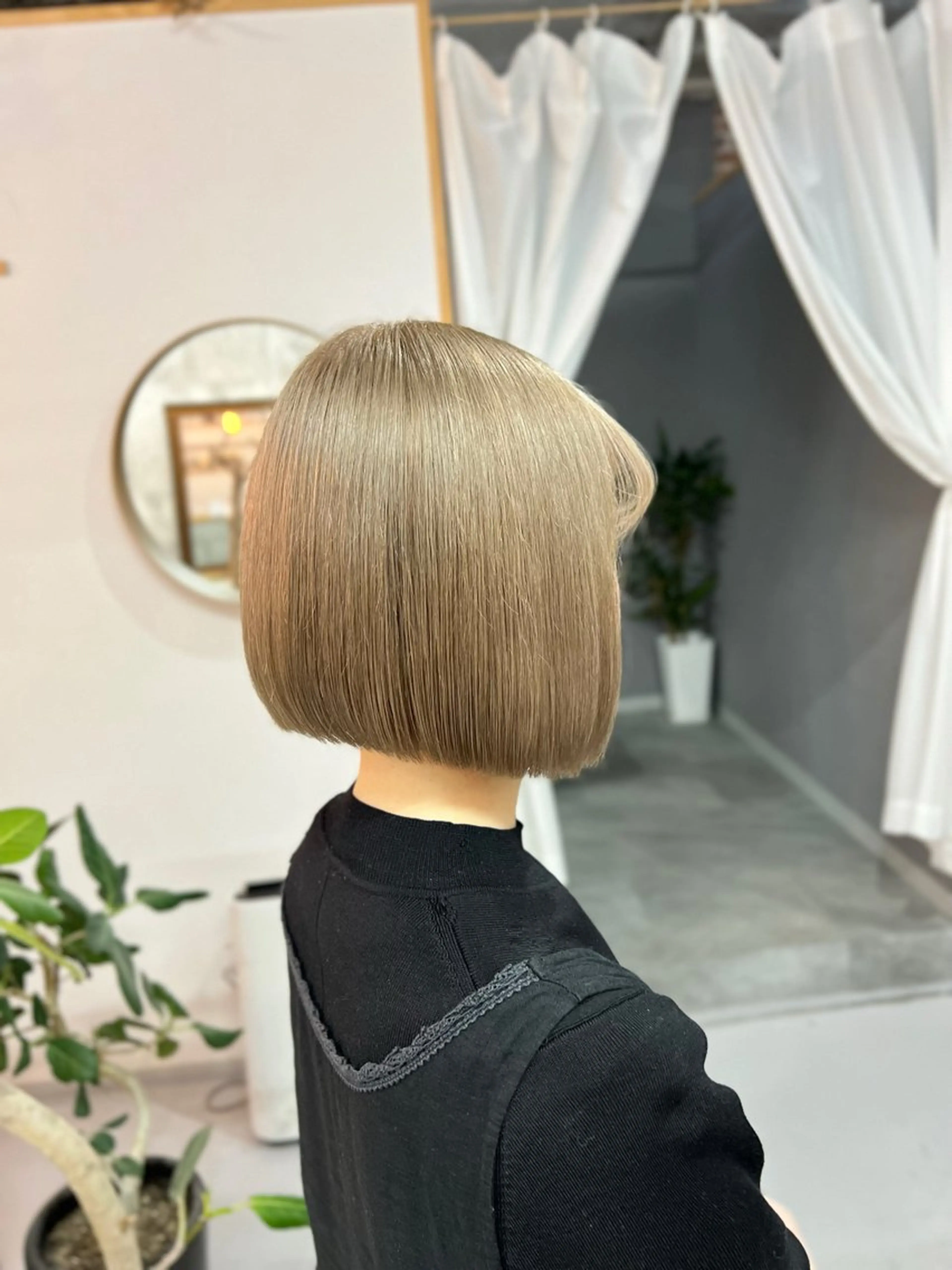 ショート カラー 髪屋紬【chu】所属・髪屋紬【chu】 水島 凜華のヘアスタイル