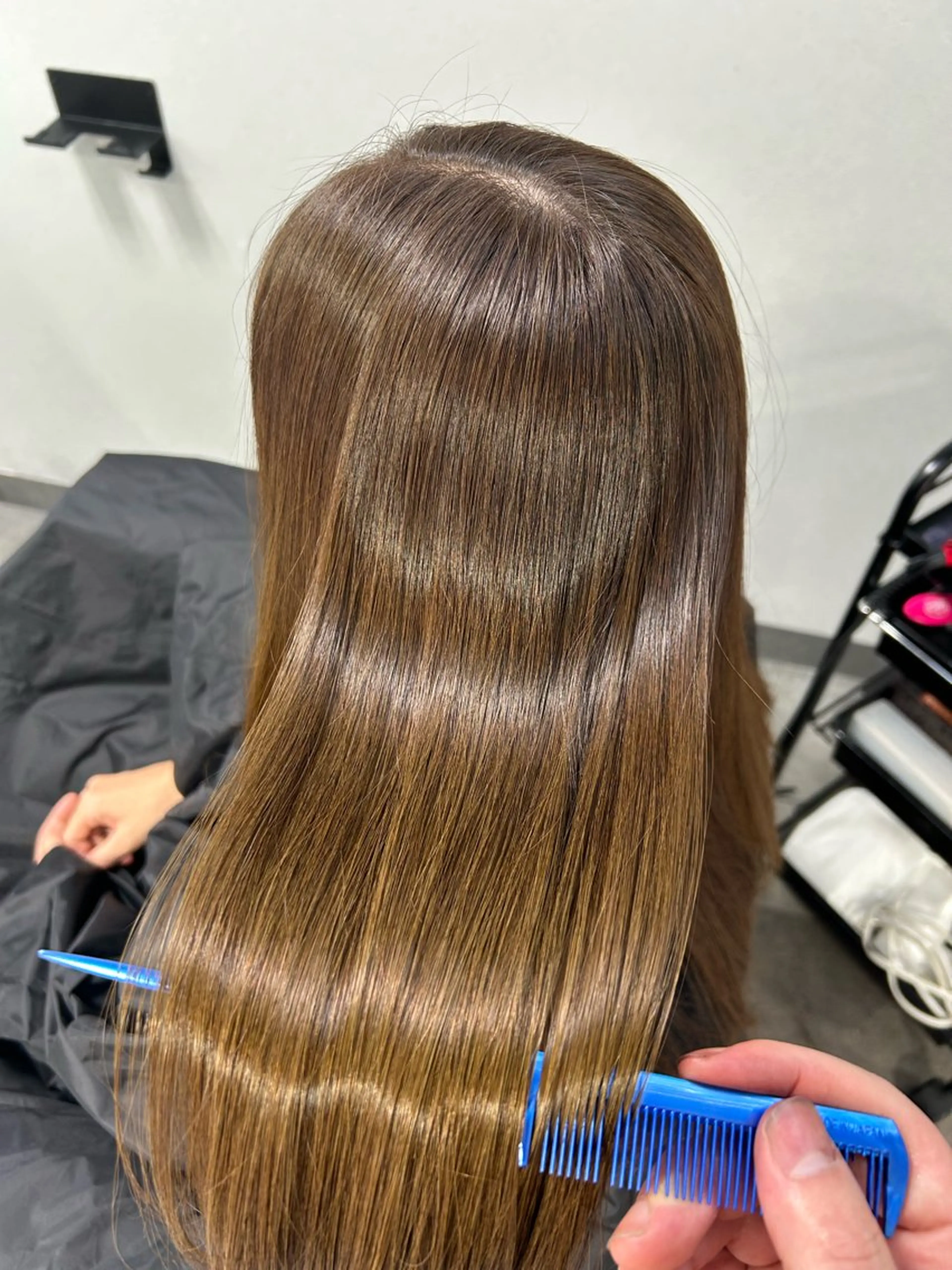 【毎月先着100名限定BYKARTE無料】カット+メテオ酸性縮毛矯正+カラー+TRの写真