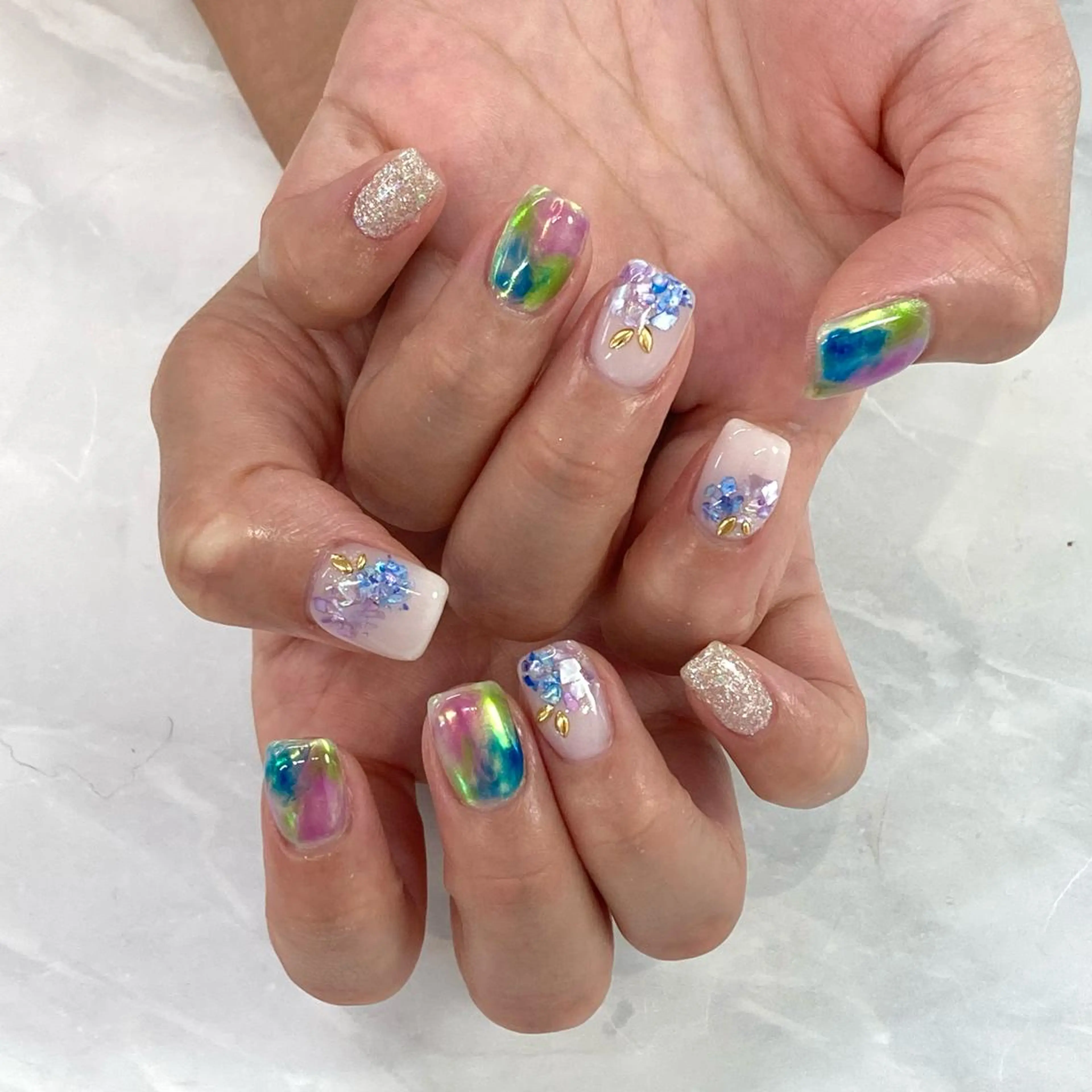 ネイル KODA308 Saoriのネイルデザイン