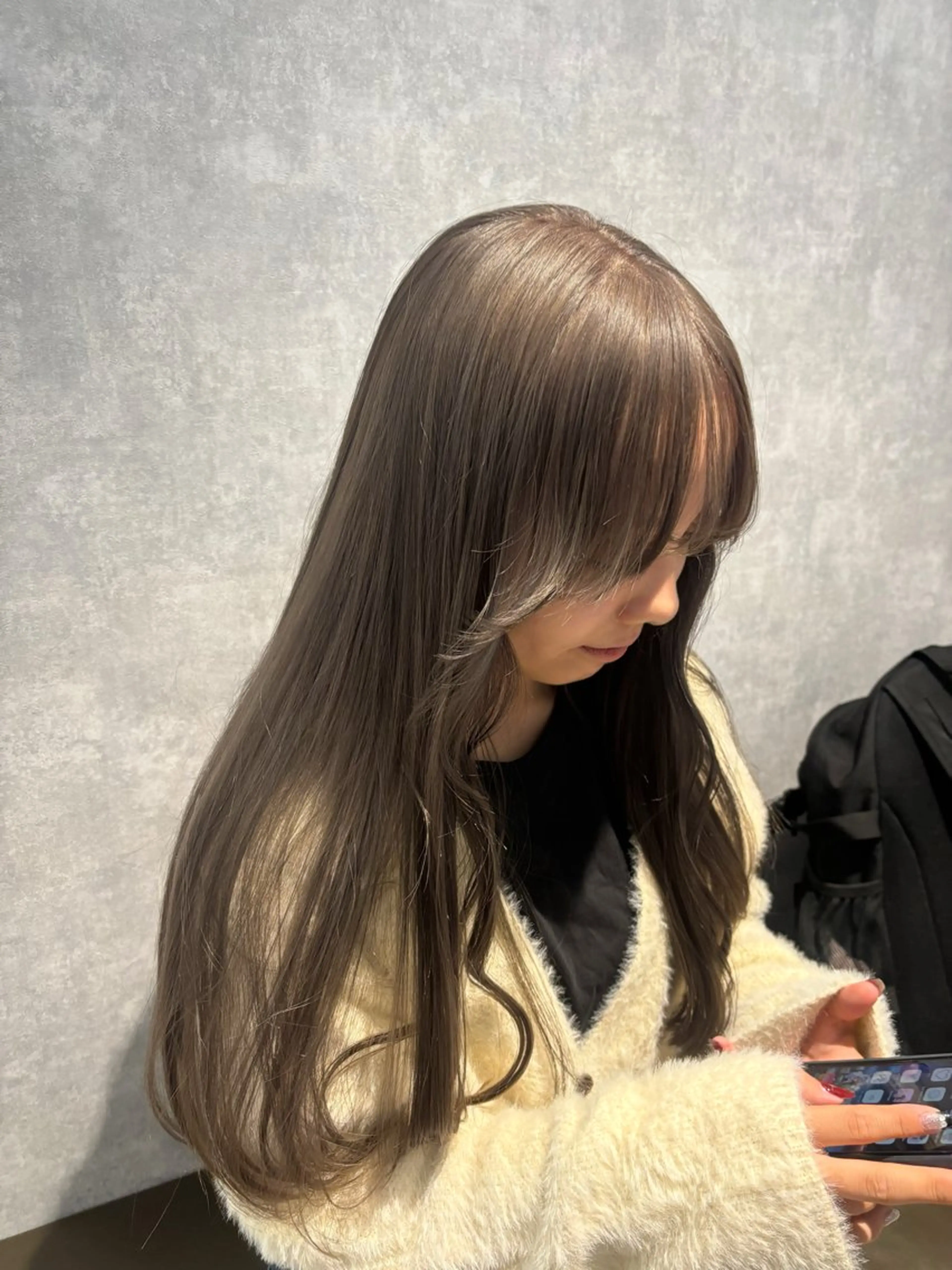 ロング ヘアカラー トリートメント 🌐NATSUMI 🌐【寒色カラー】のヘアスタイル