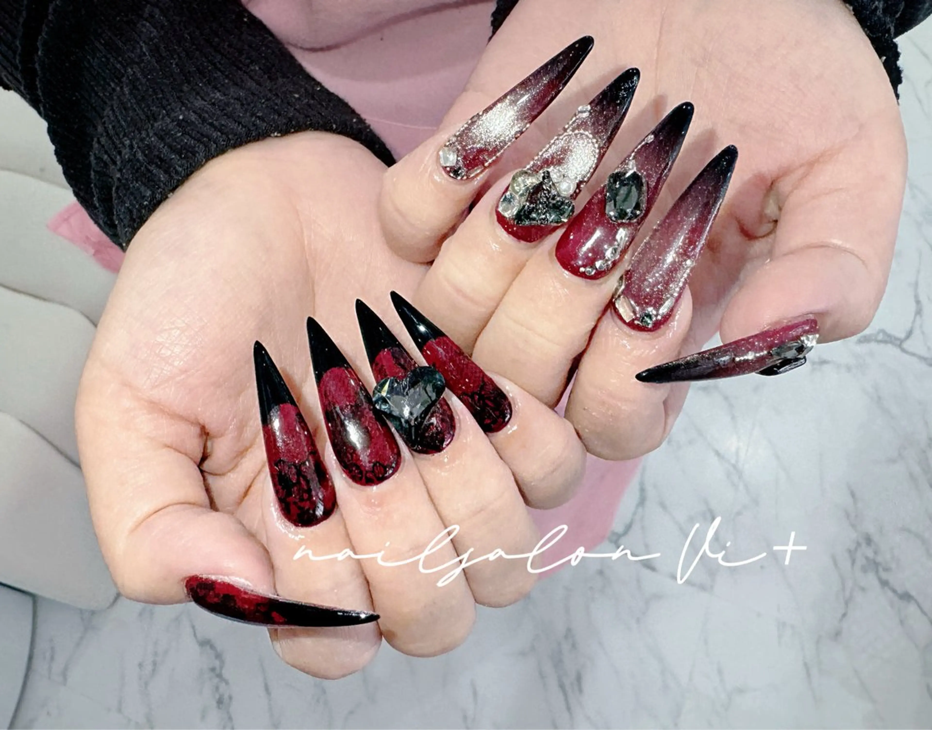 ネイル ハンドネイル ✨Nailsalon Vi+✨のネイルデザイン