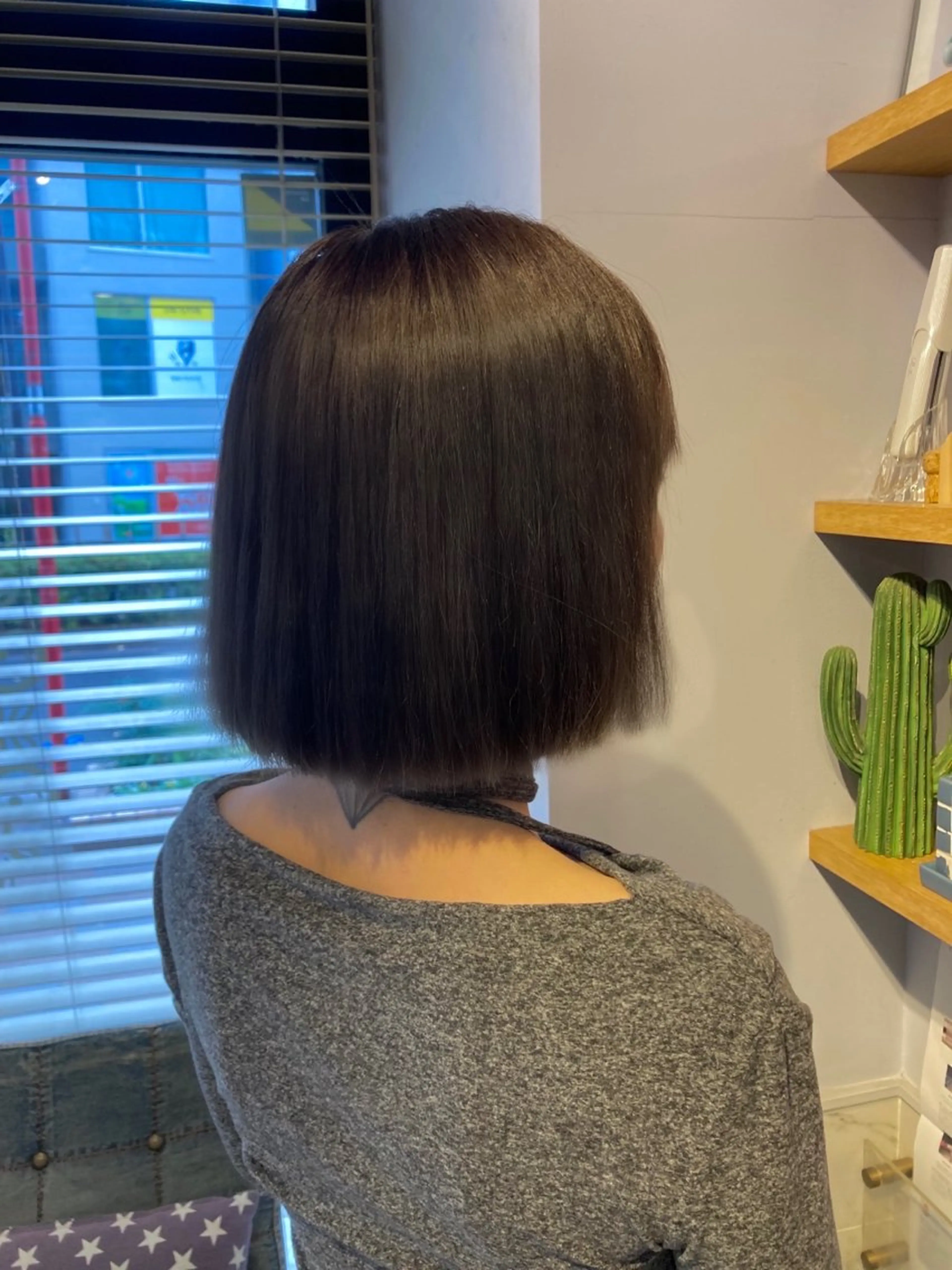 カラー 辰巳 遥萌のヘアスタイル