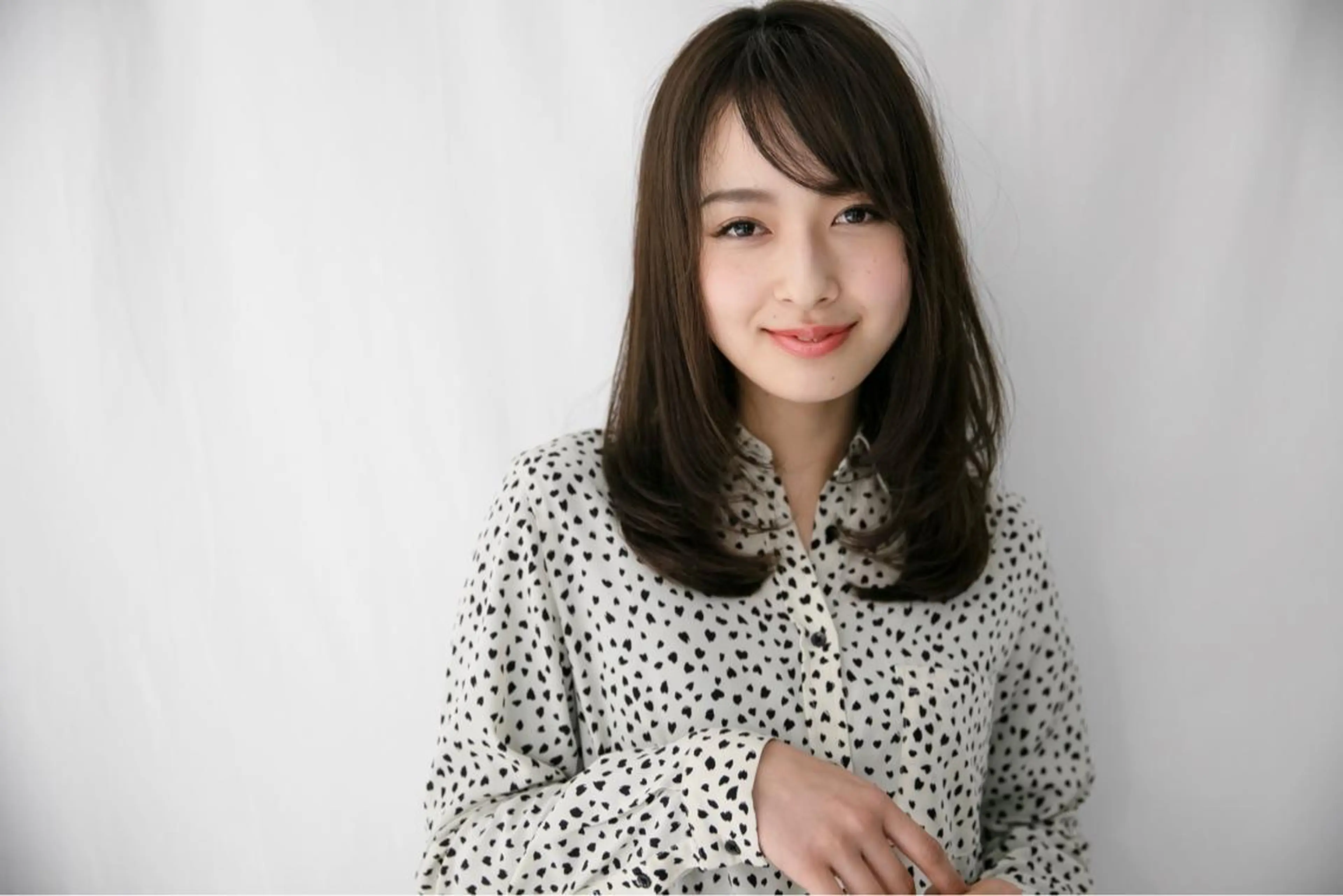 ミディアム ハイライト 髪質改善 小顔カット Endearing 銀座/レイヤーカットのヘアスタイル