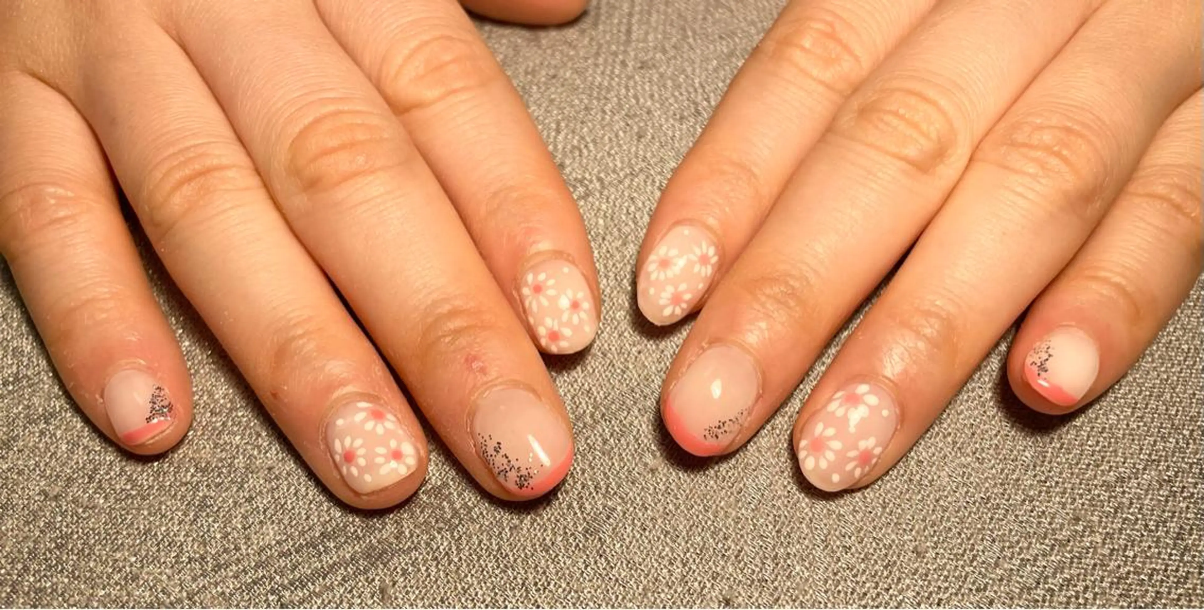 ネイル ハンドネイル Roi〈ロワ〉 Minakoのネイルデザイン