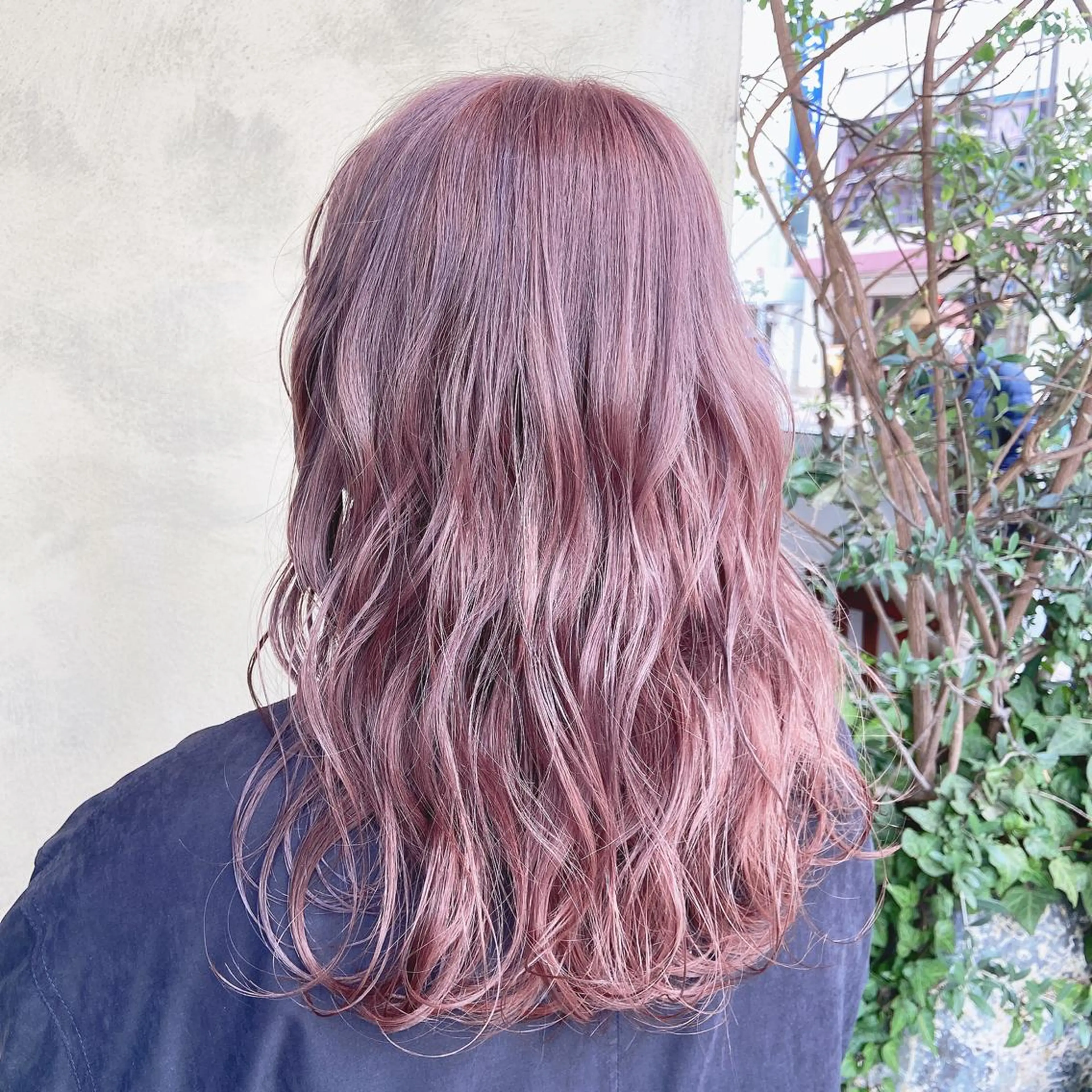 ミディアム カラー 🧸プルエクステ❤︎ ネイルKAO🧸のヘアスタイル