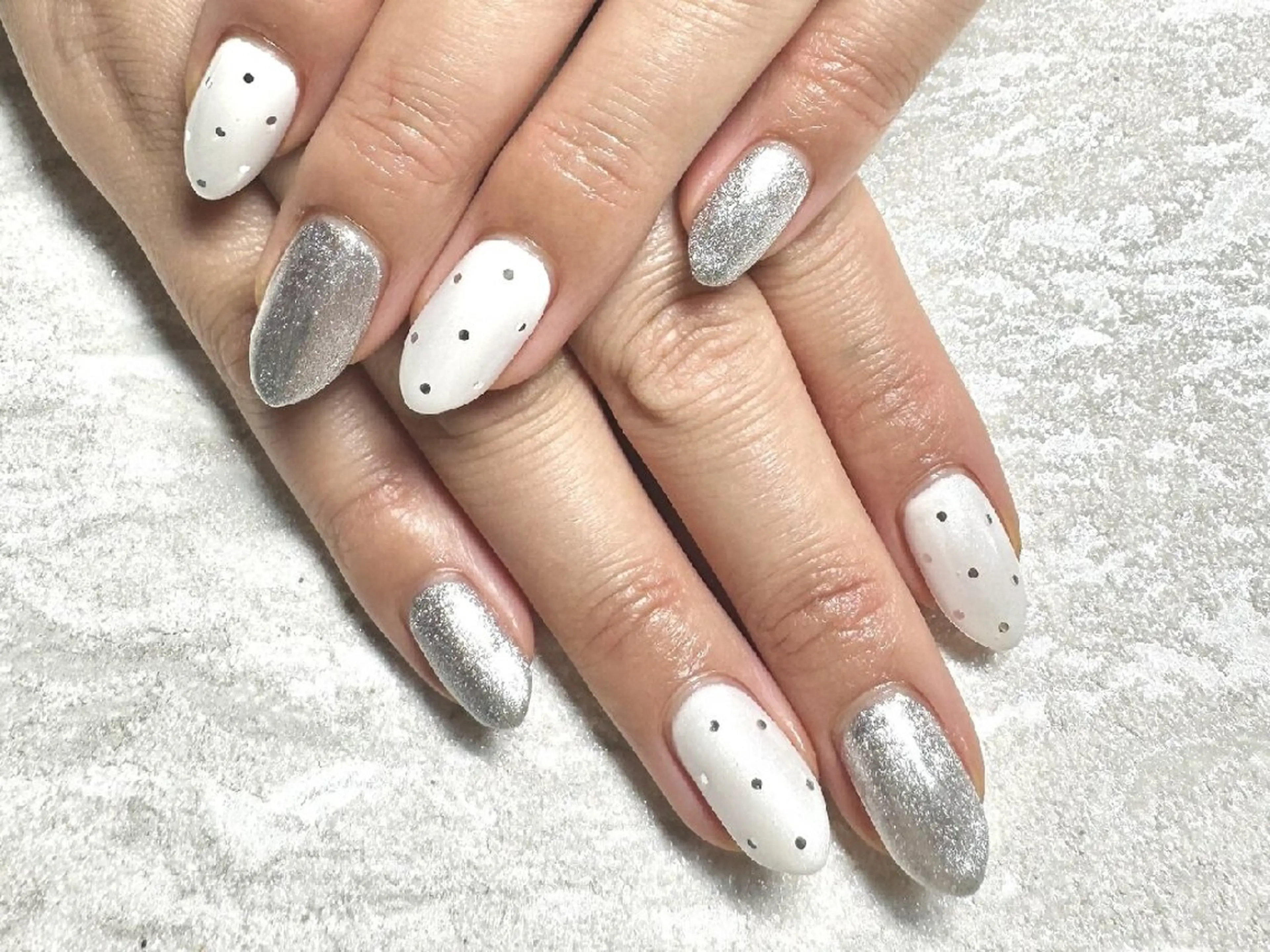 ネイル JULIE NAILのネイルデザイン