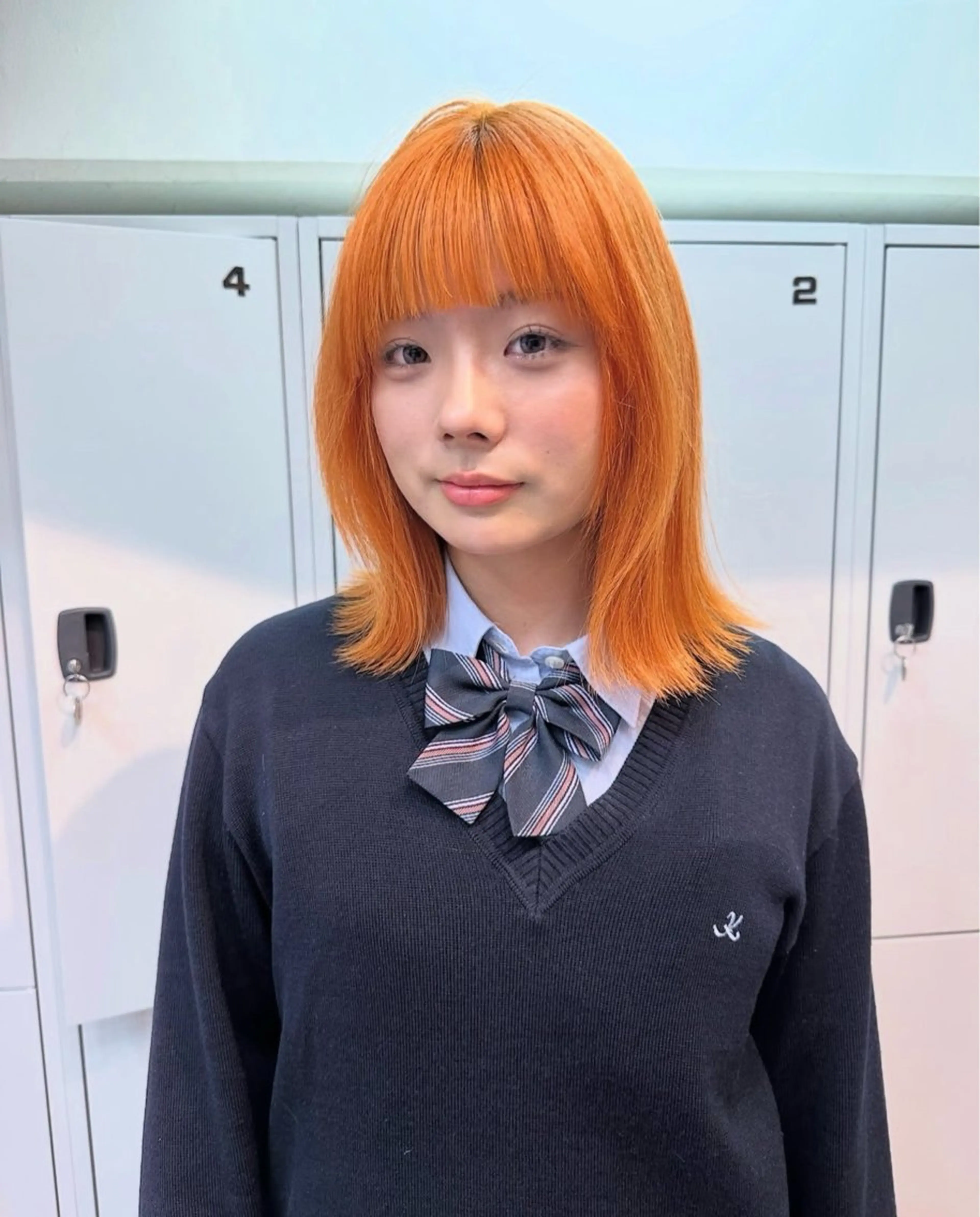 ミディアム カット ヘアカラー トリートメント Hana ハイトーン🕯🩰のヘアスタイル