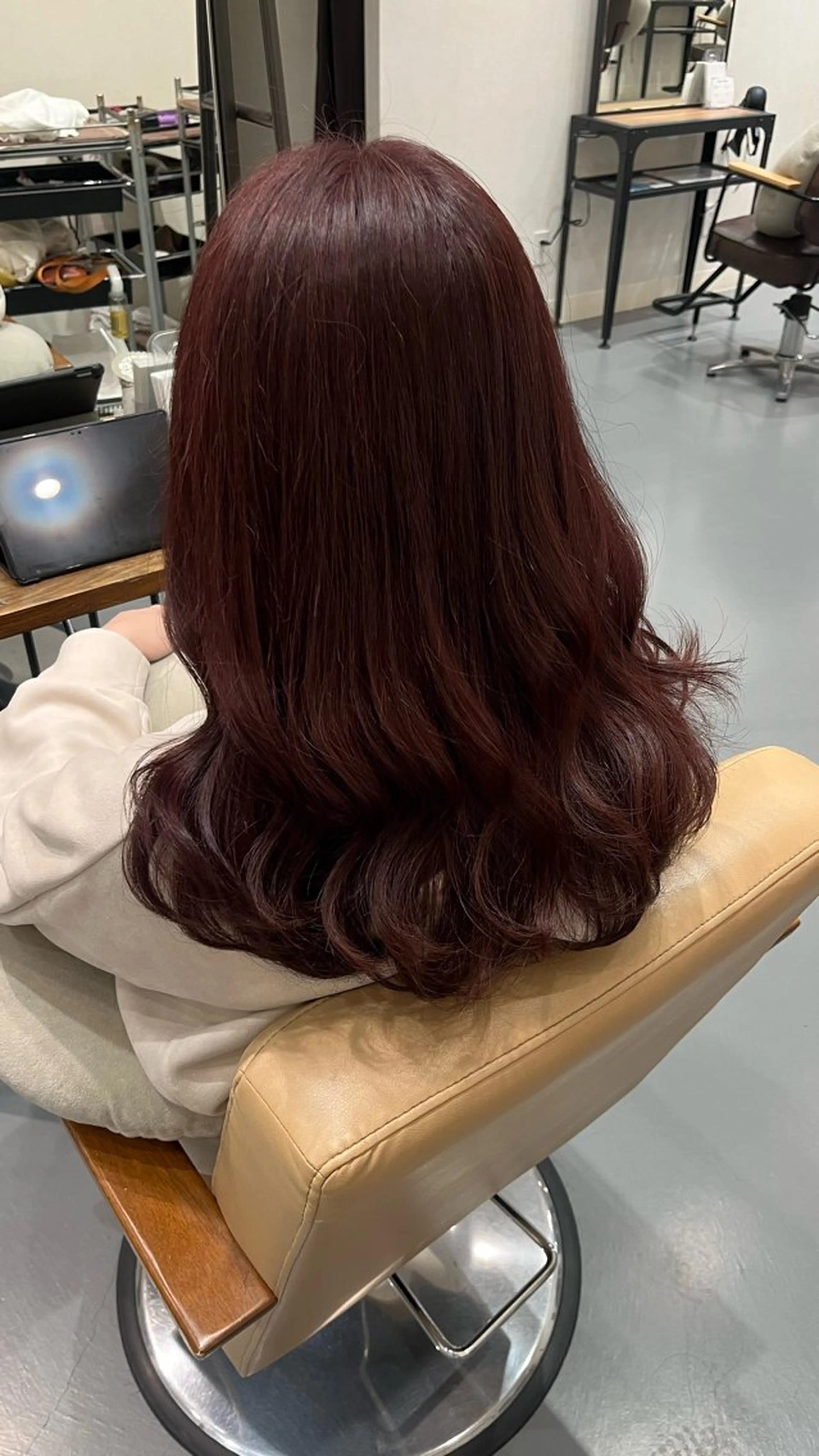 ロング カラー 米澤 奈央のヘアスタイル