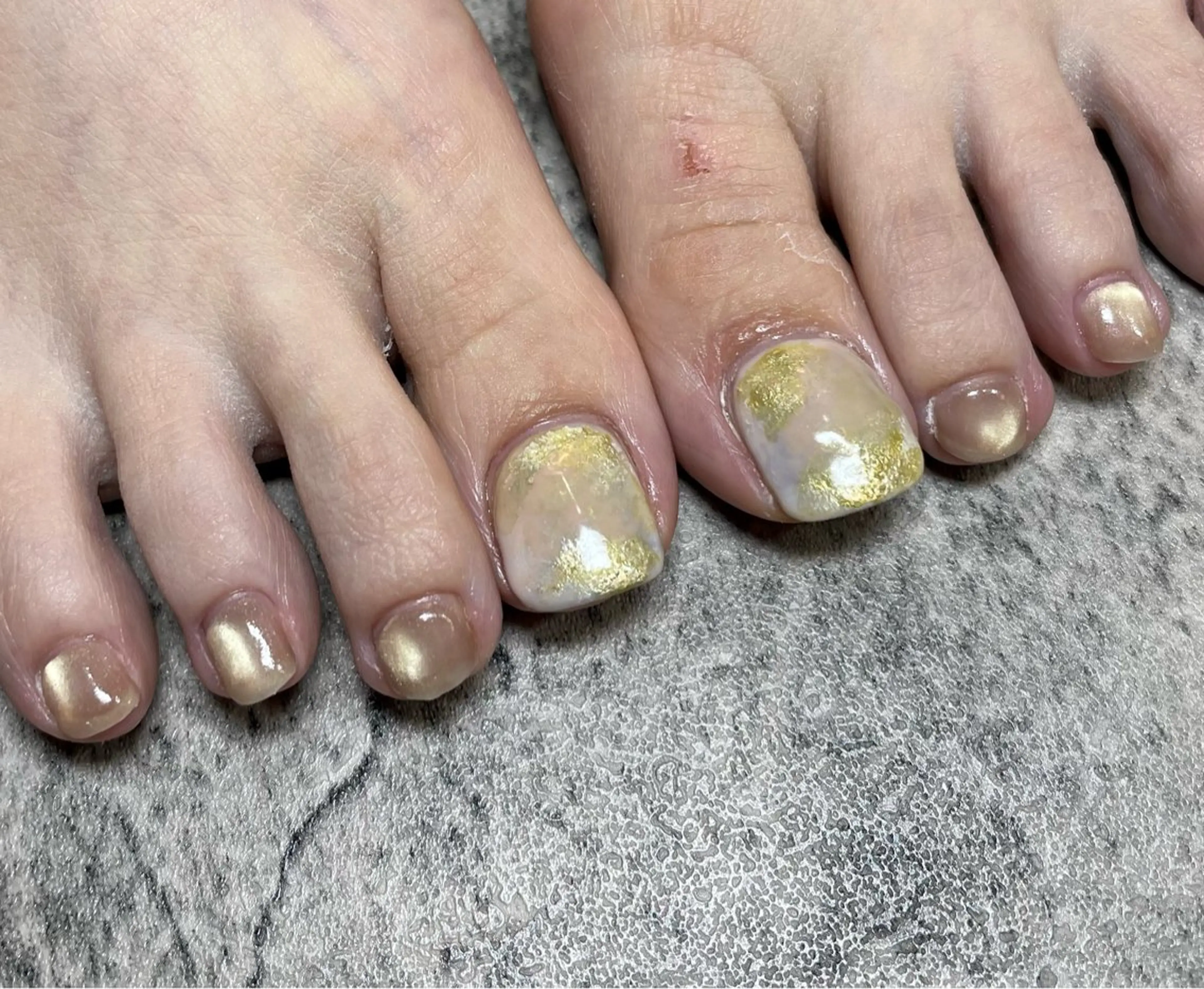 ネイル ATELIER Moon所属・ATELIER Mo on Hiromiのネイルデザイン