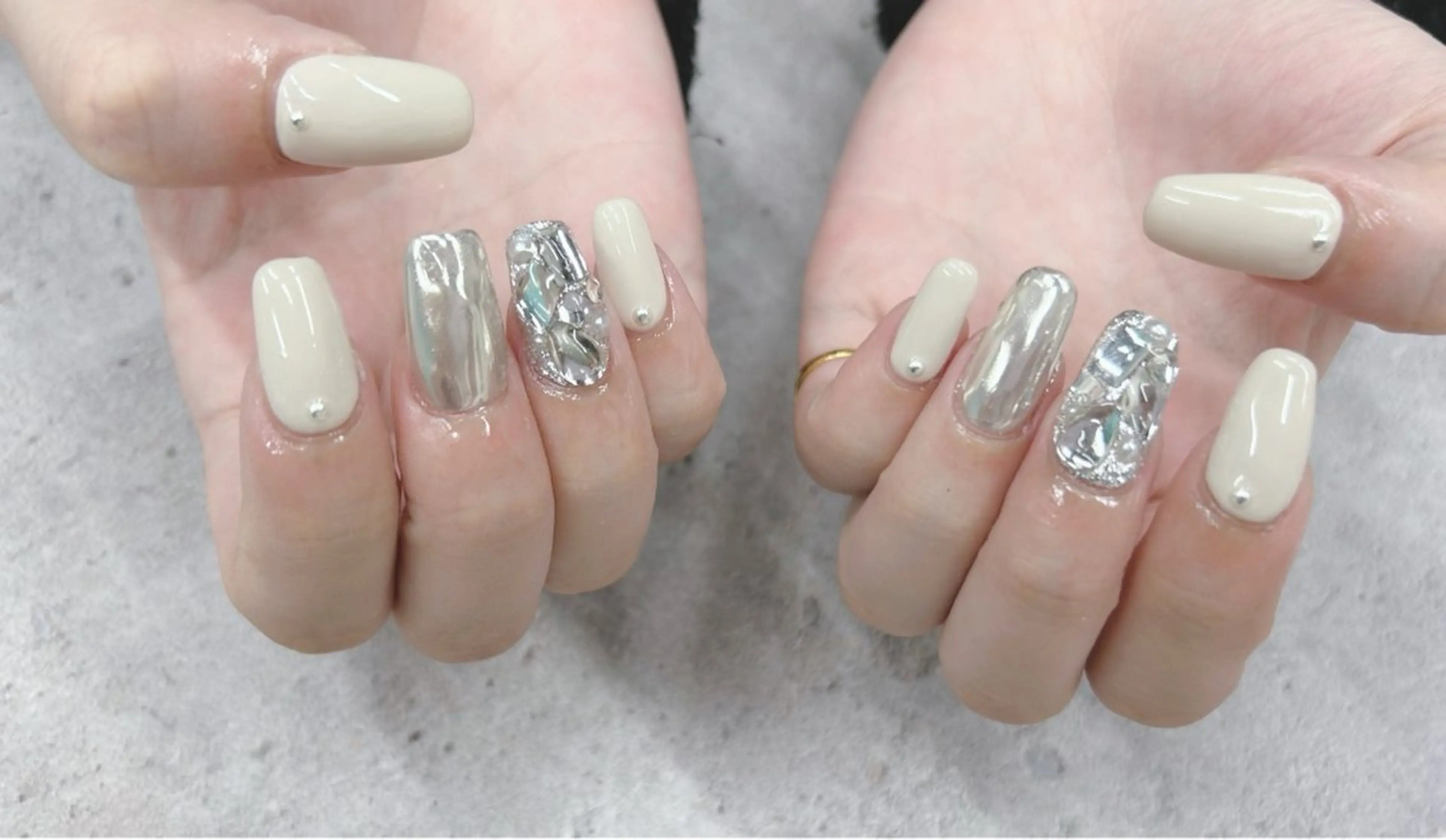 ネイル ホワイト ハンドネイル Nail Salon agré所属・agré ネイルサロン　アグレのネイルデザイン