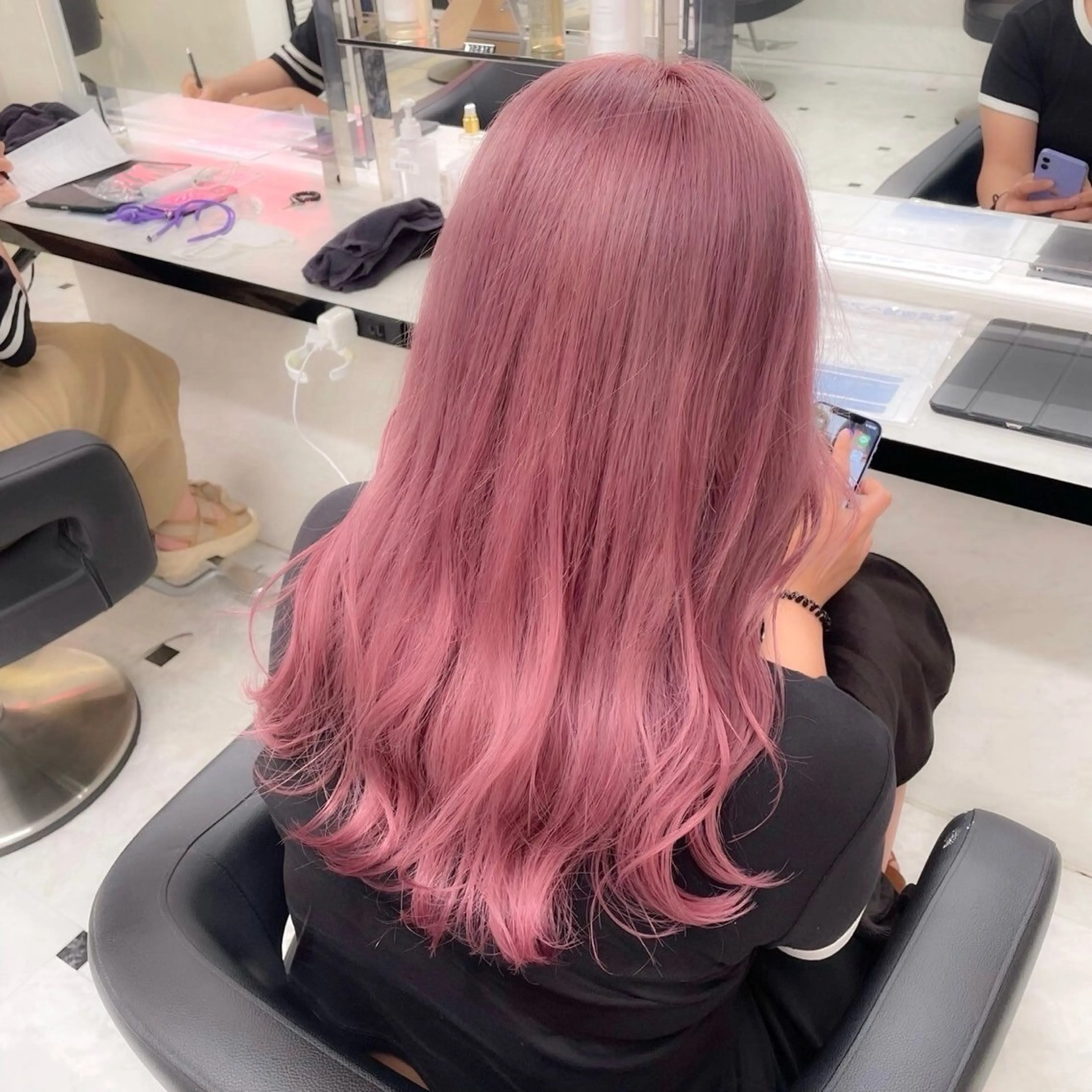 ロング カラー 韓国風艶髪🎀 暖色カラー🤍のヘアスタイル