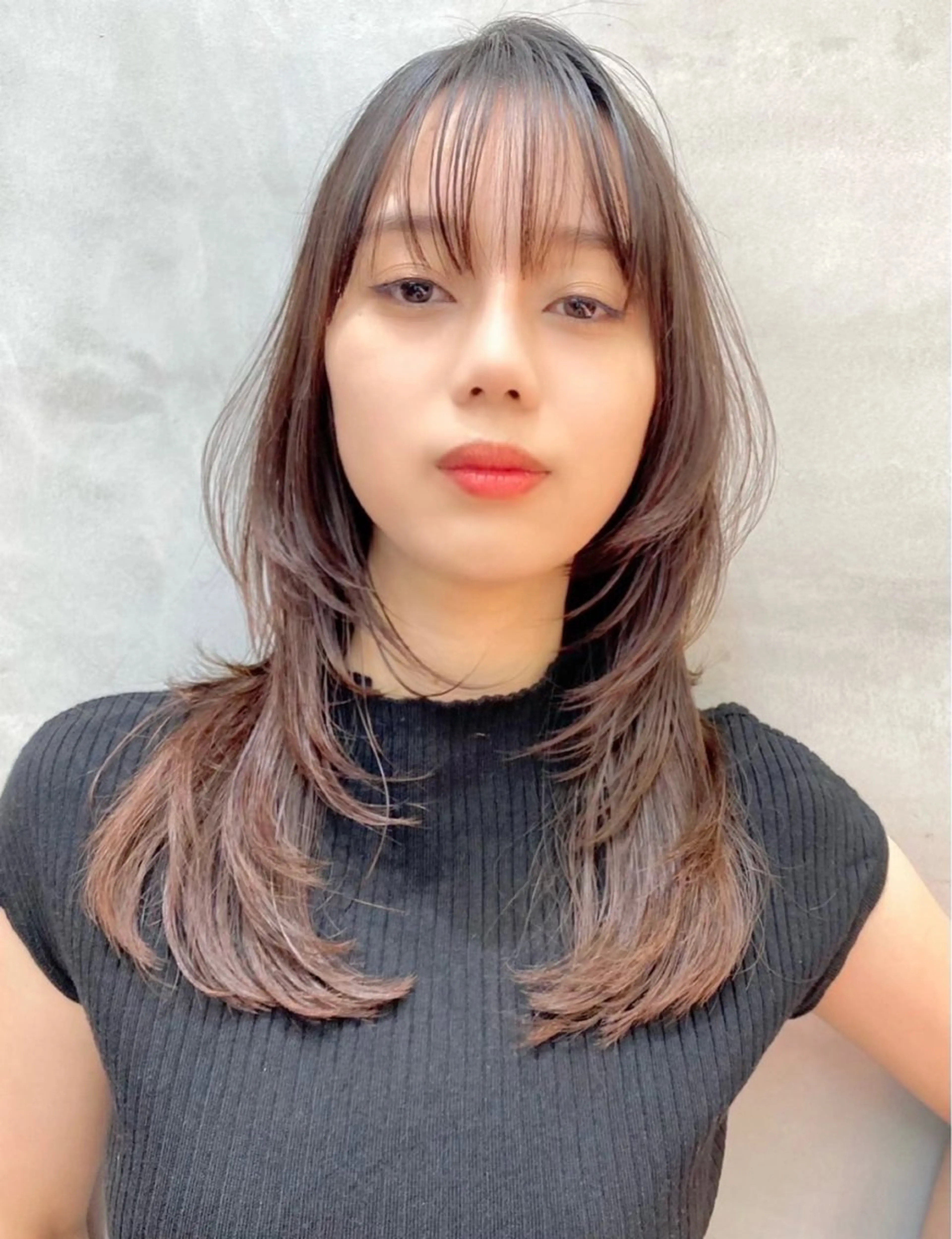 ミディアム カラー カット ヘアカラー トリートメント レイヤーカット /透明感カラー西田のヘアスタイル