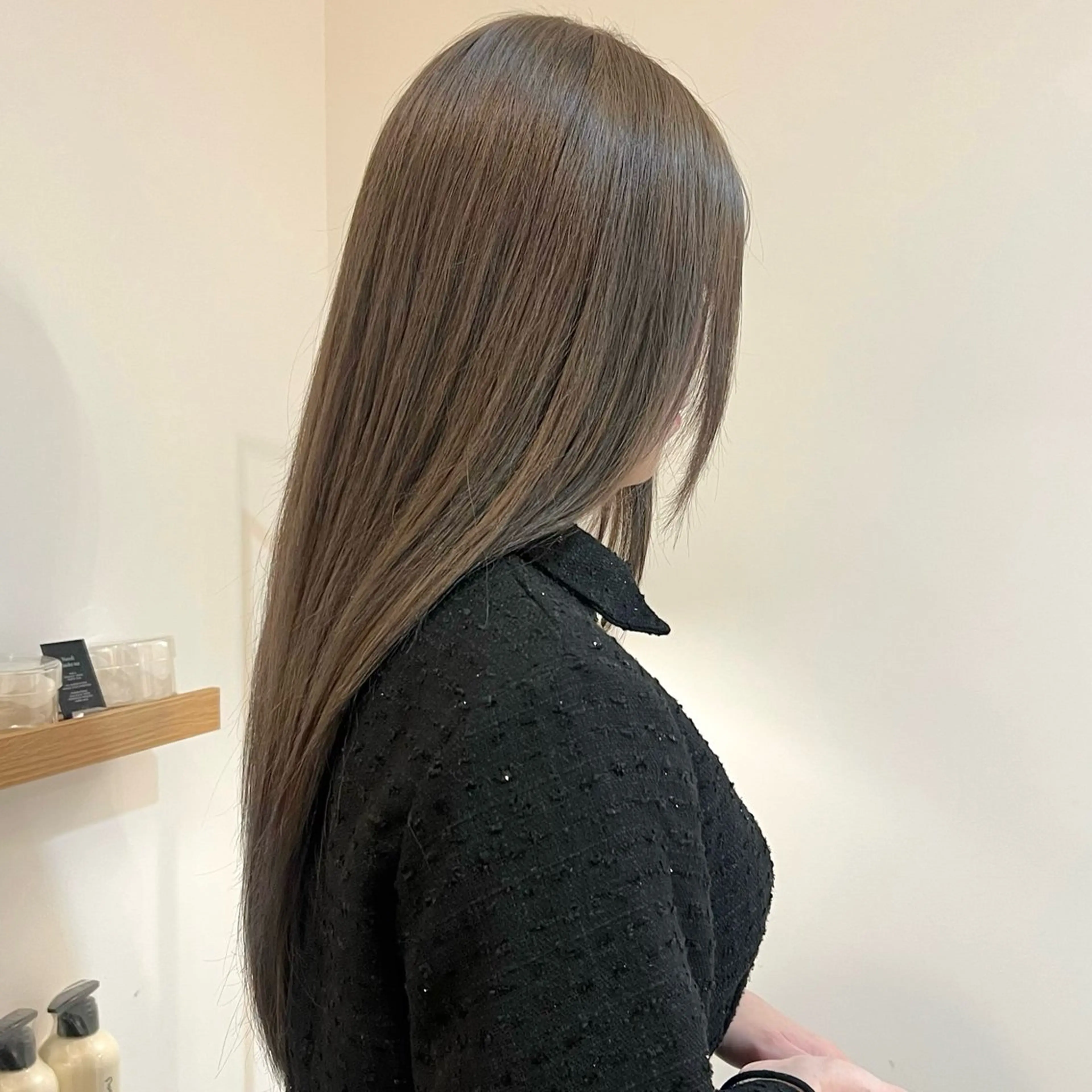 ロング カラー ベージュカラー ブリーチ 透明感カラー ダブルカラー グレージュ ヘアカラー 艶カラー/透明感 /ヒグチアオイのヘアスタイル