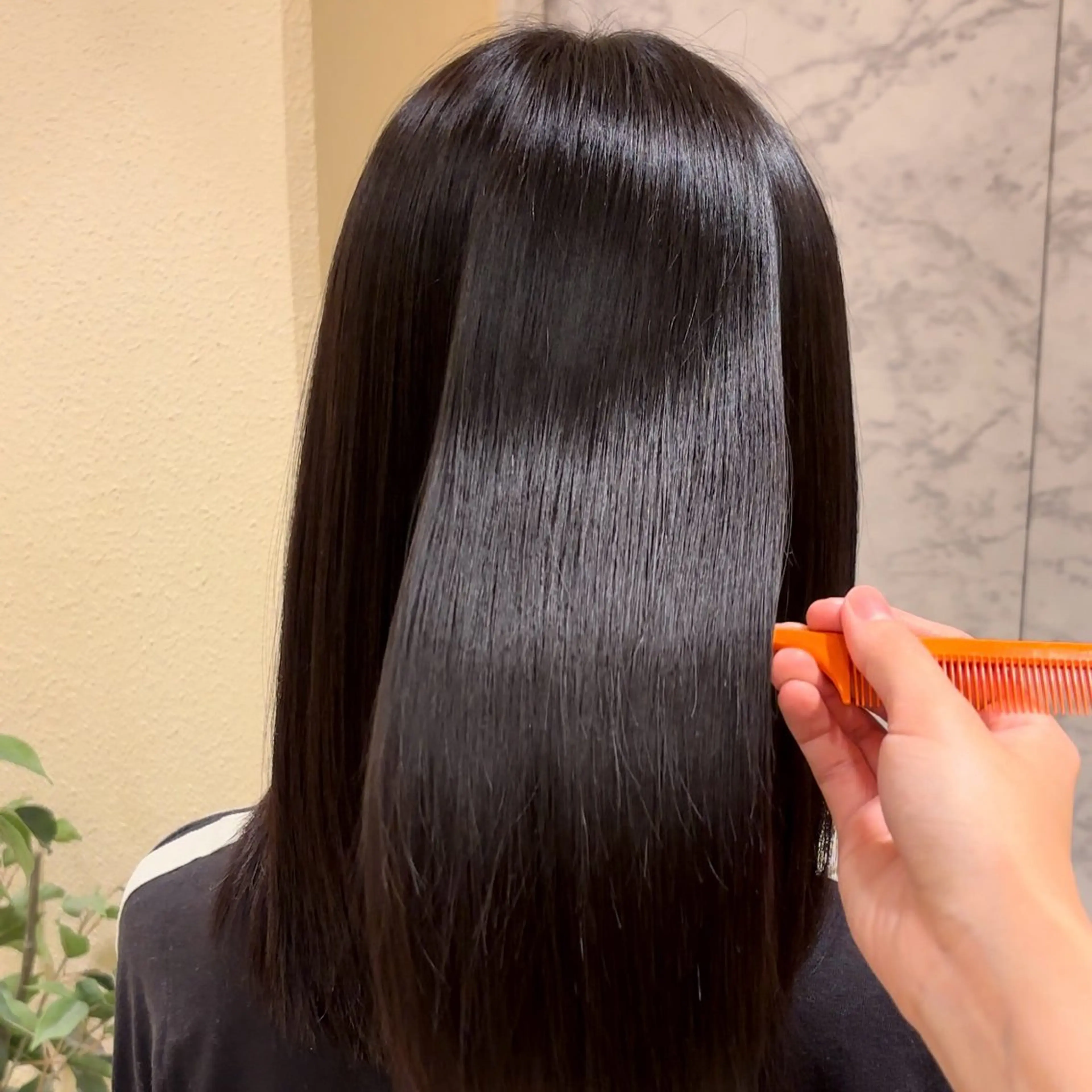 トリートメント 艶カラー/アレンジ 💟すなおのヘアスタイル