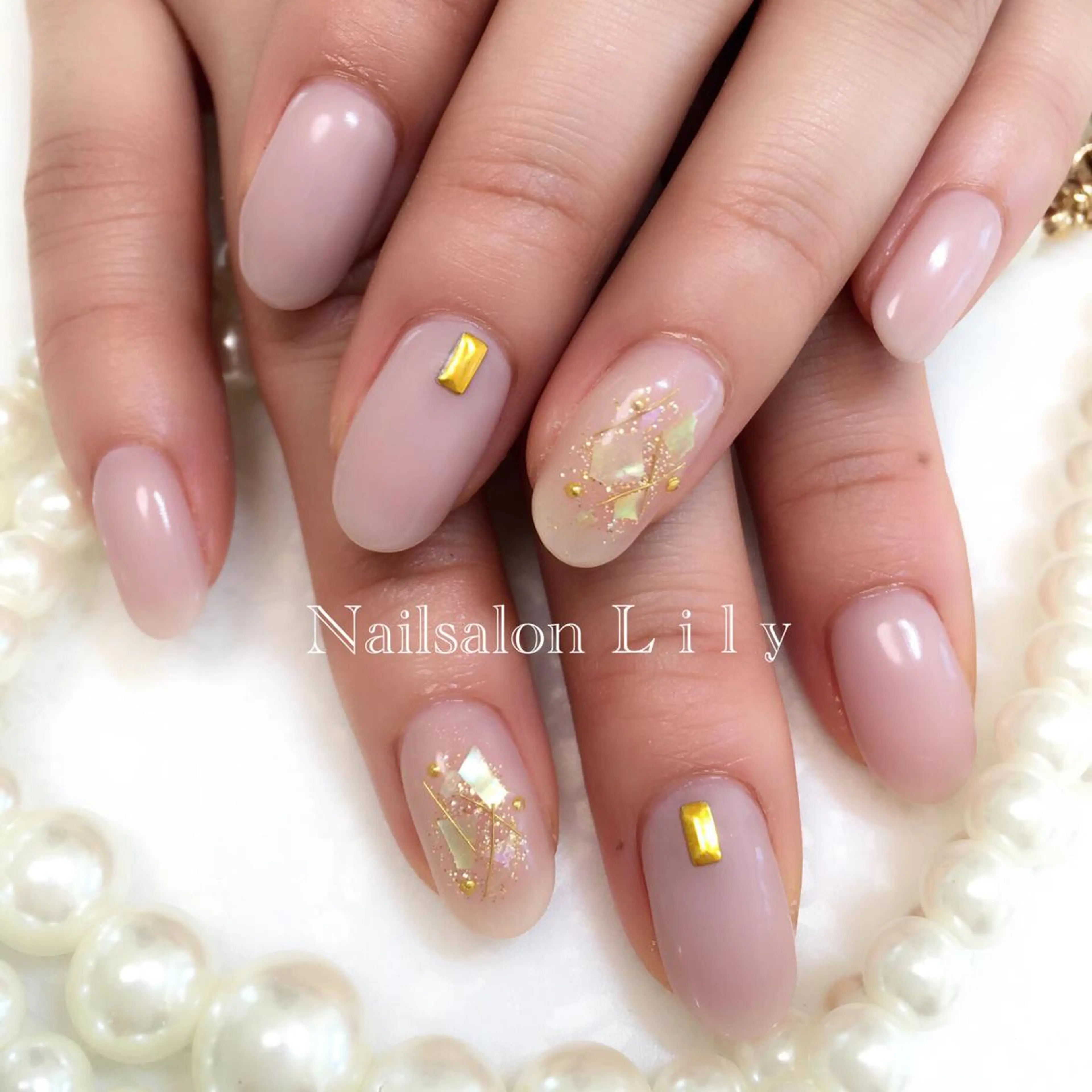 ネイル Nailsalon Lilyのネイルデザイン