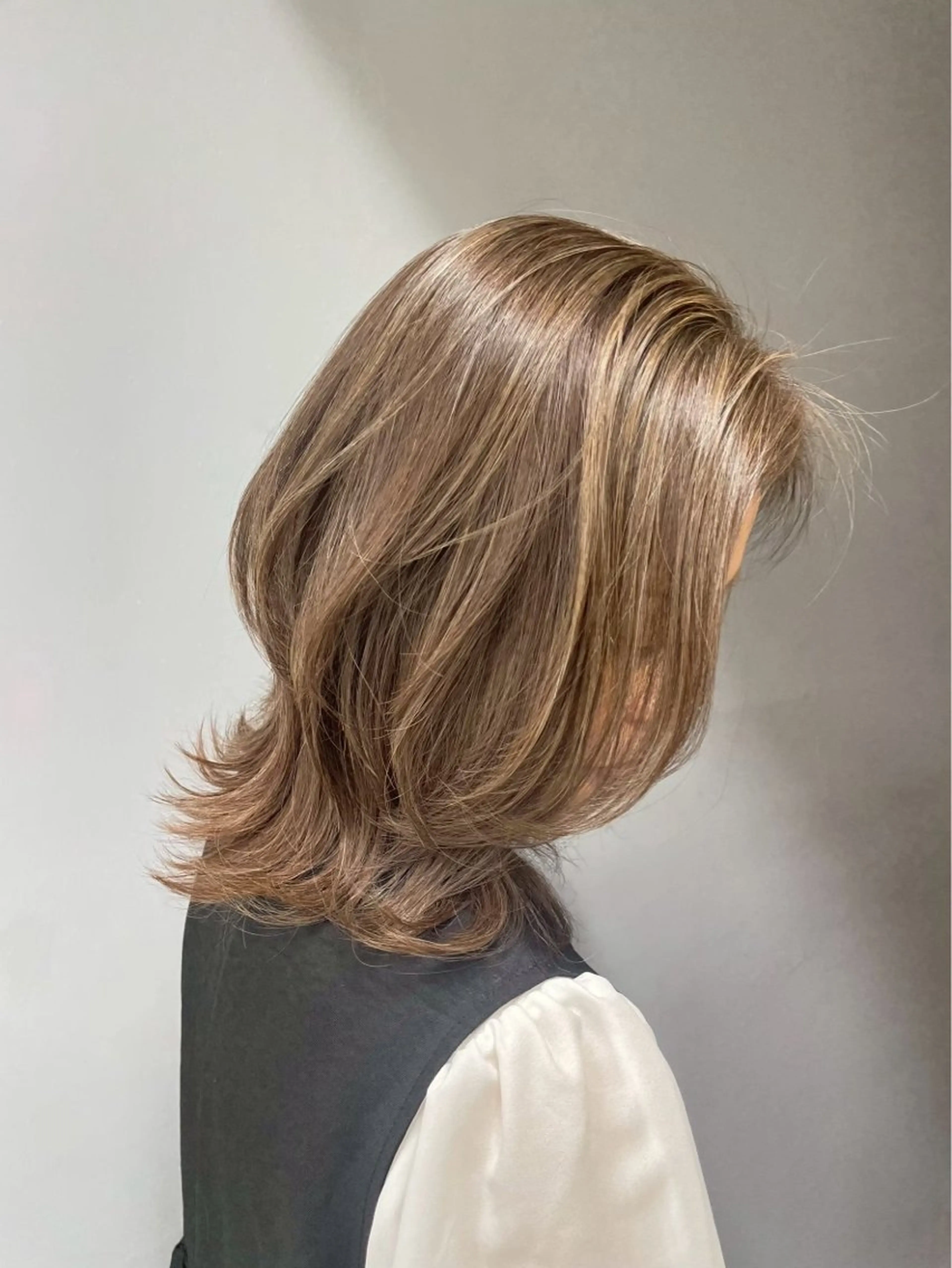 ミディアム TONI&GUY   EBISU所属・星野 菜月のヘアスタイル