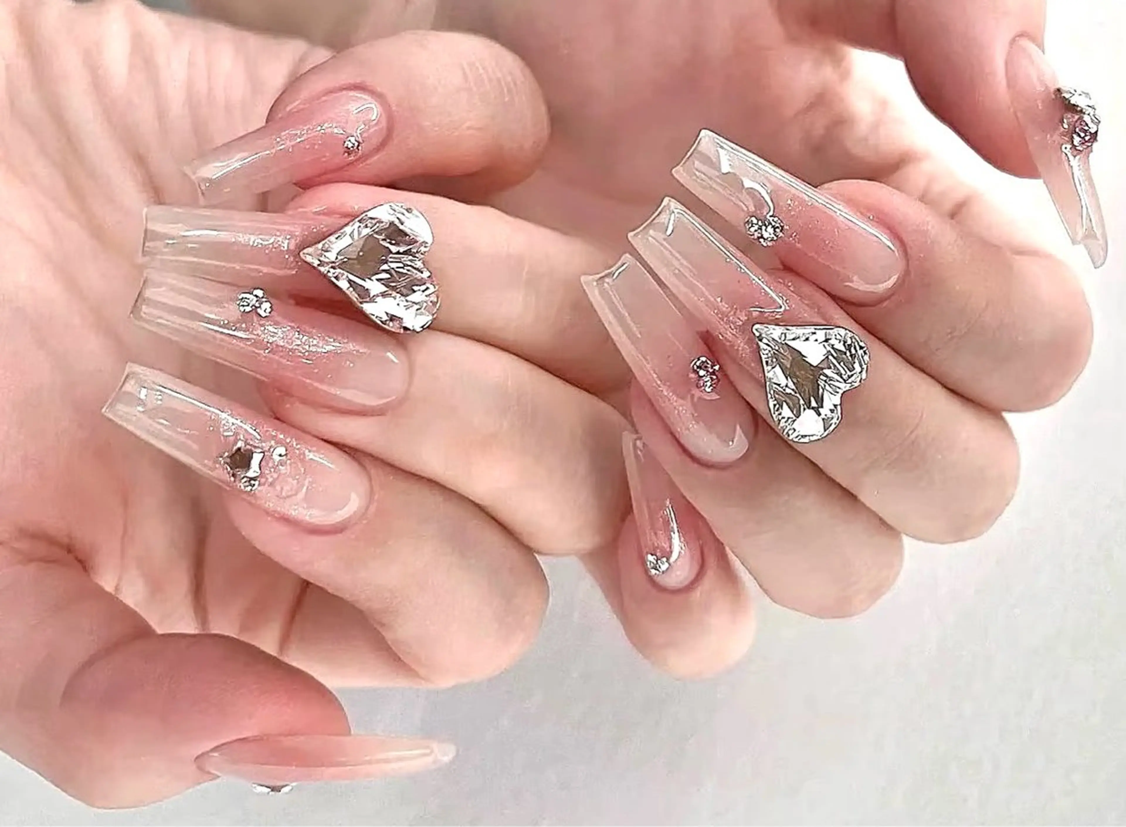 ネイル ハンドネイル TOUTOU所属・TOUTOU. Yuriのネイルデザイン